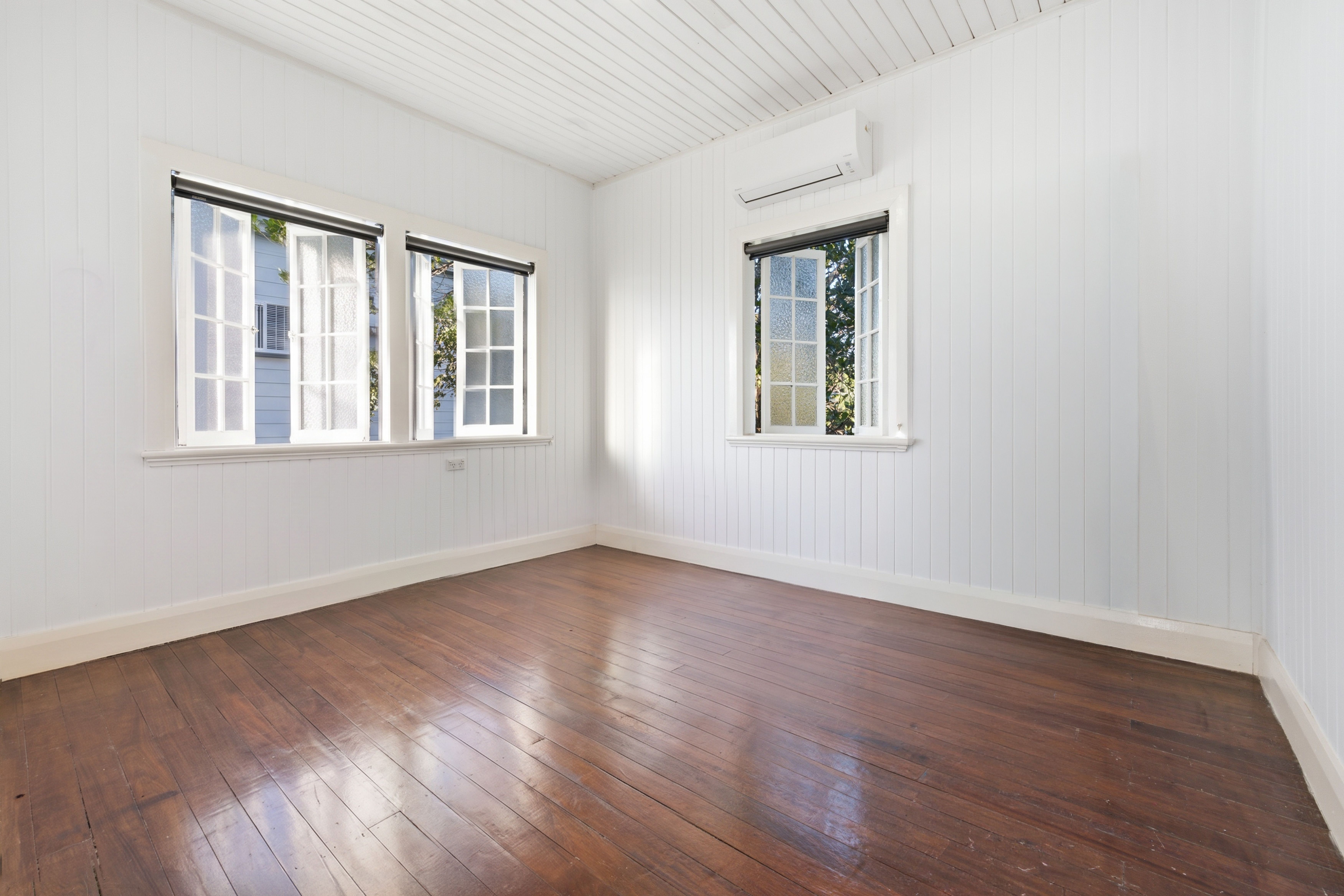 209 Mcleod Street — photo 11 of 16