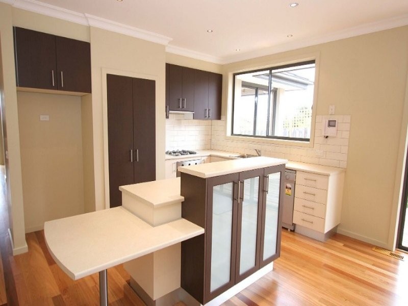 2/51 Oakpark Drive, Chadstone, VIC 3148