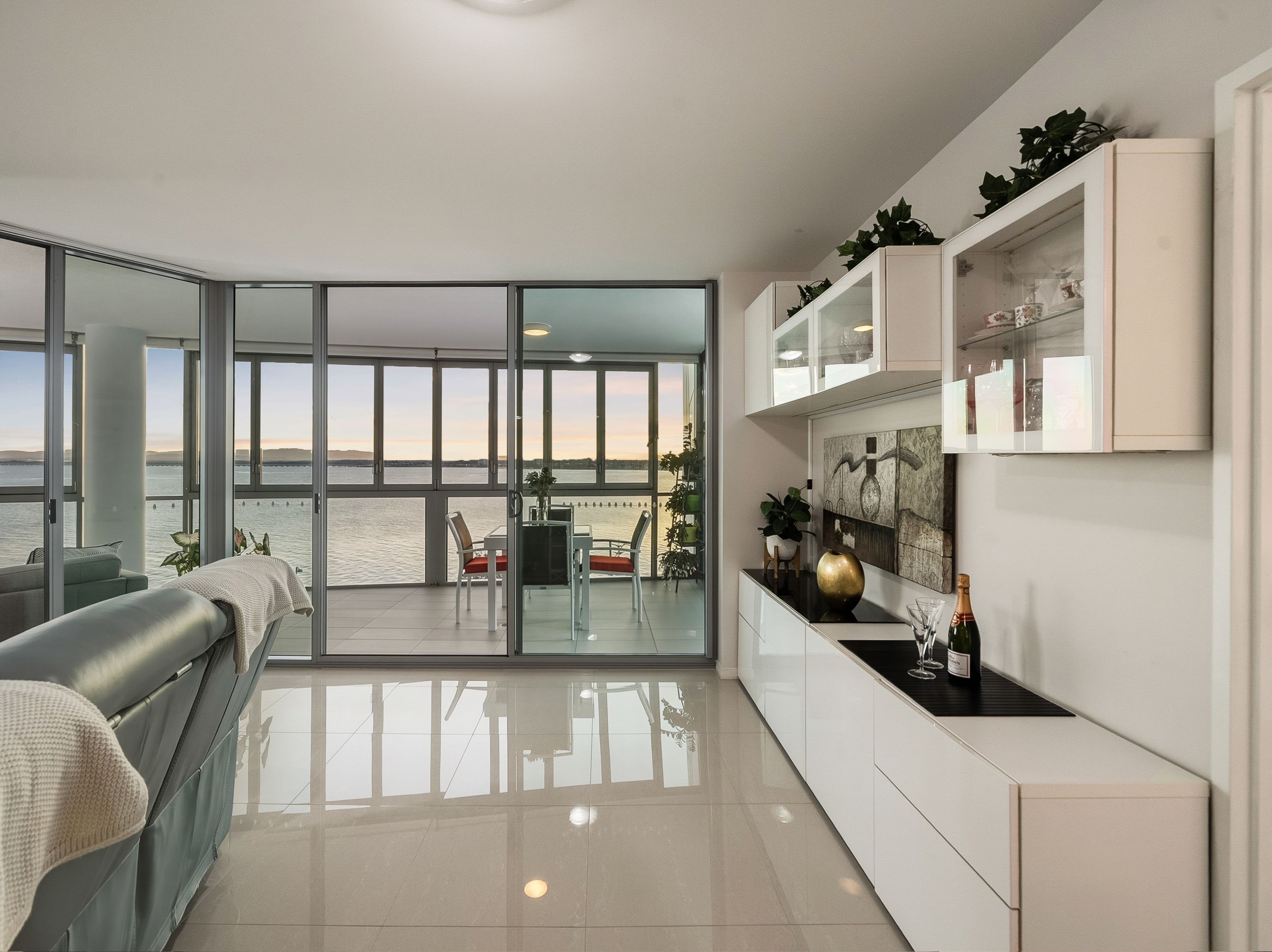 501/14 Oxley Avenue, Woody Point, QLD 4019