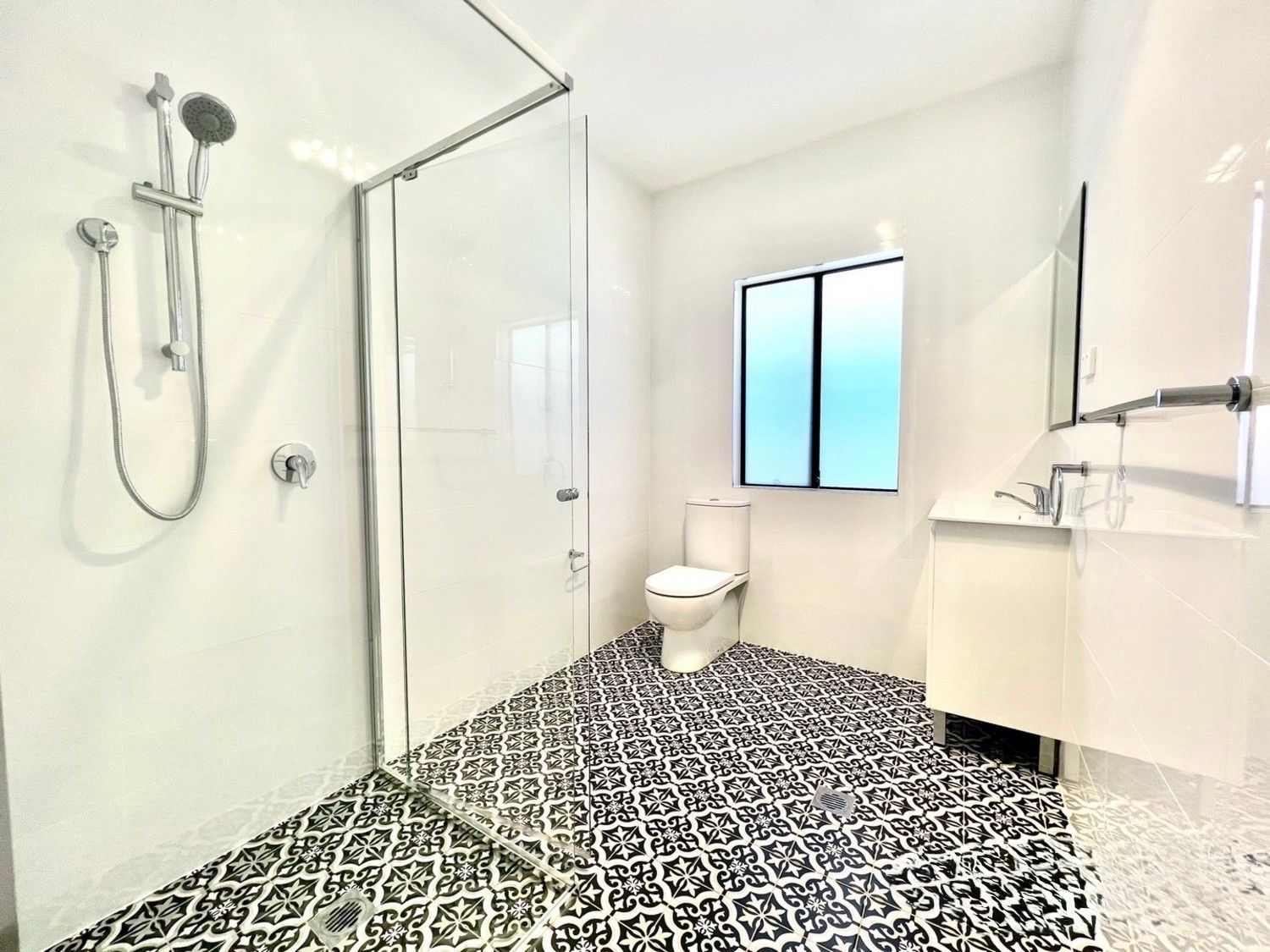 2 Nevada Avenue, Colyton, NSW