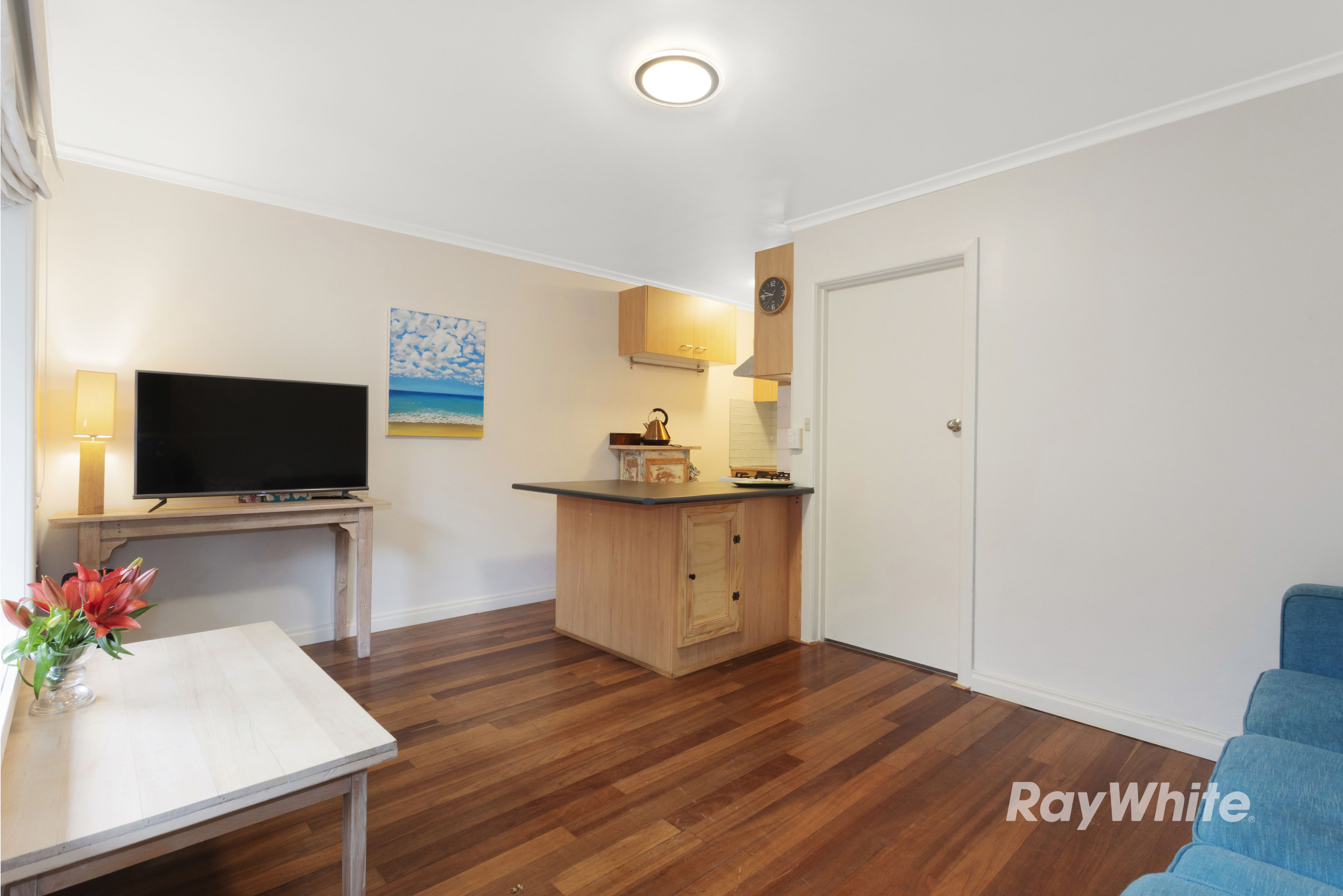4/6 Tattenham Street — photo 3 of 9