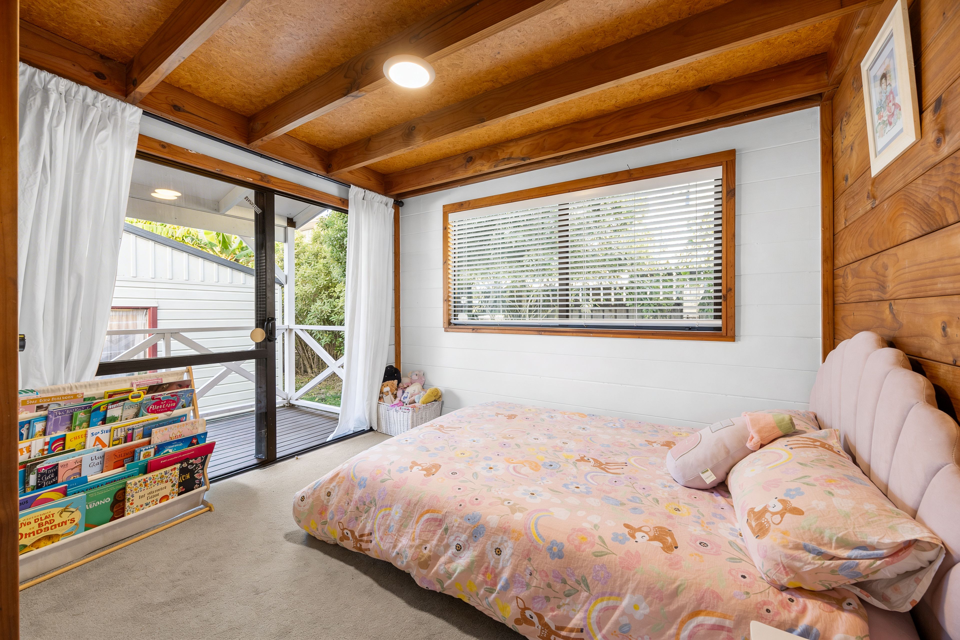 4037A Great North Road, Glen Eden, Waitakere City