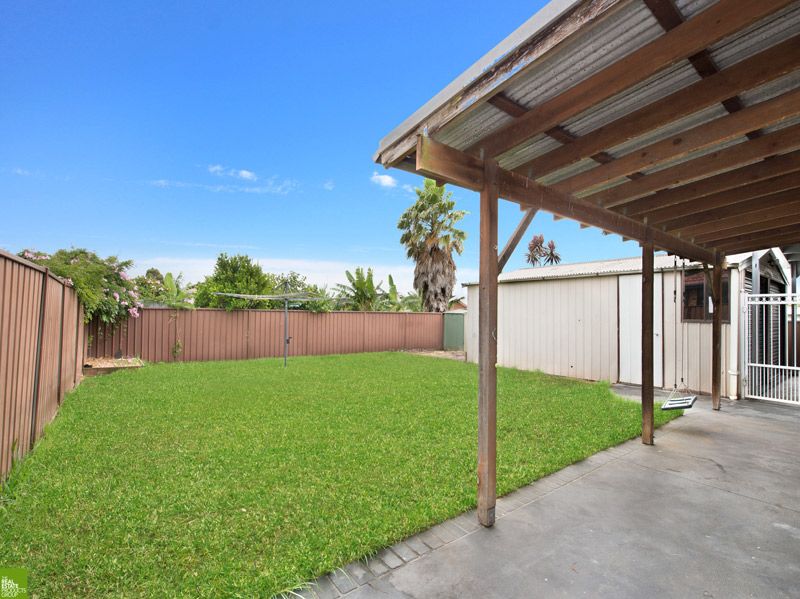 10 Churnwood Place, Albion Park Rail, NSW 2527