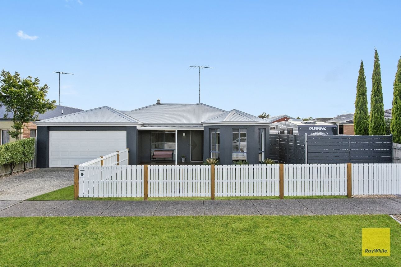 6 Blackheath Mews, Waurn Ponds VIC 3216