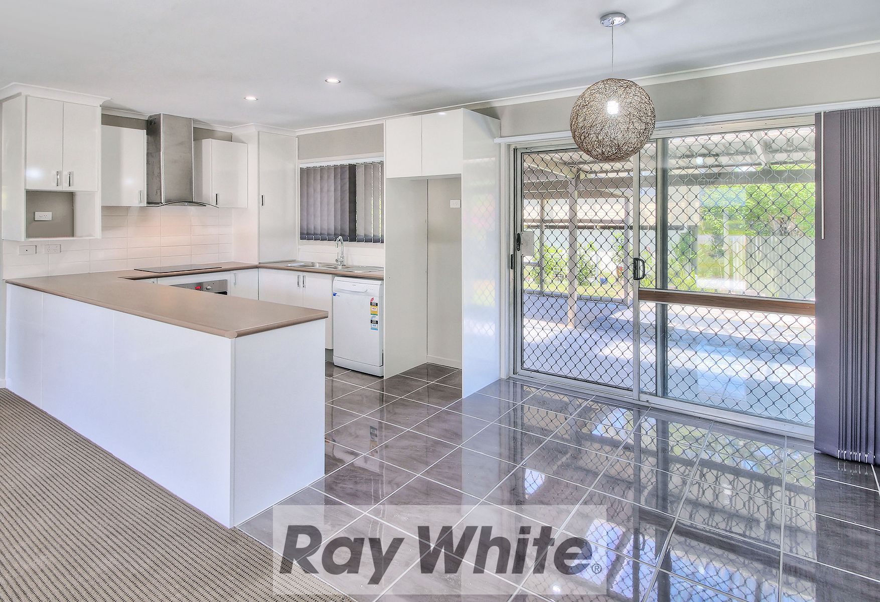 17 Wilbur Street, Logan Central, QLD 4114