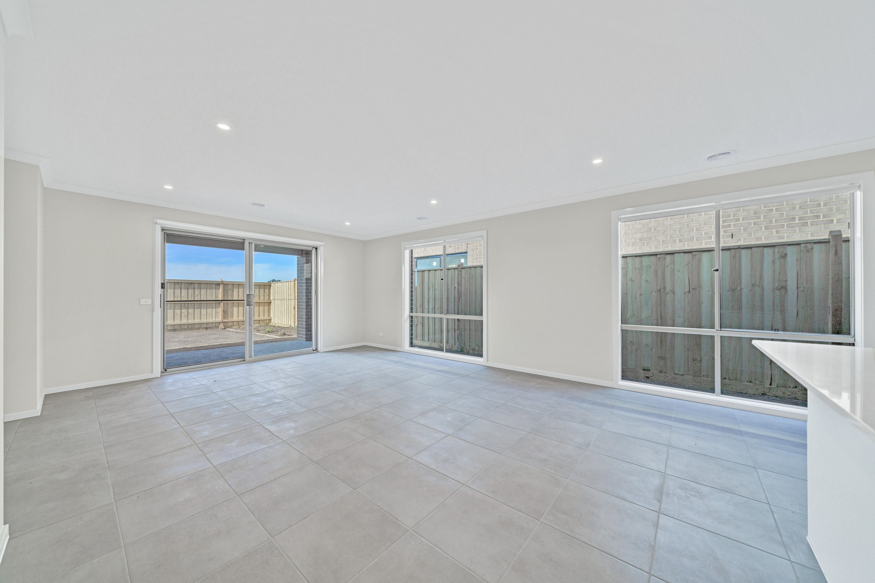 13 Bloodstone Way, Cranbourne East, VIC 3977