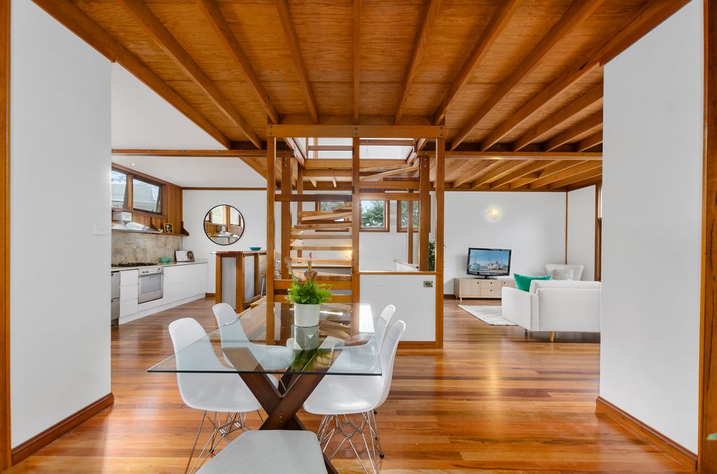 14 Lower Coast Road, Stanwell Park, NSW 2508
