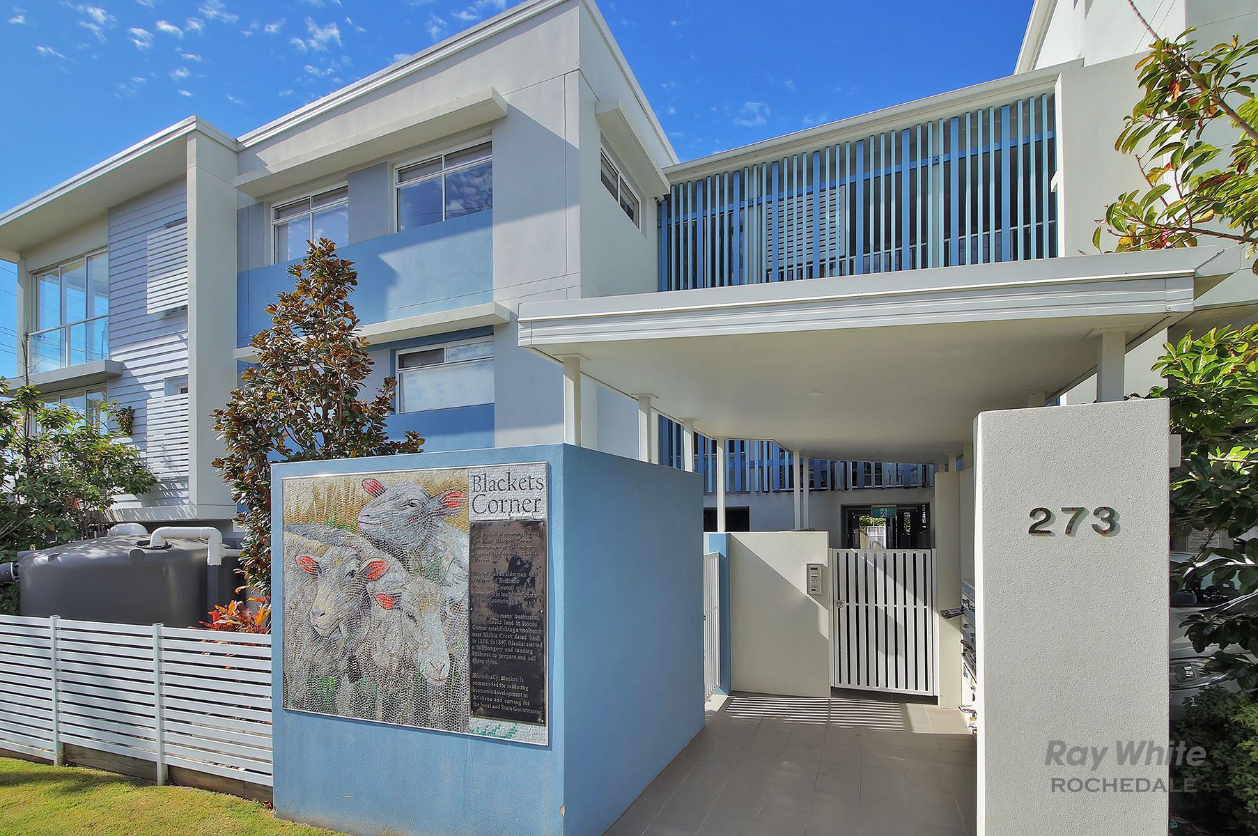 275 Cornwall Street, Greenslopes QLD 4120