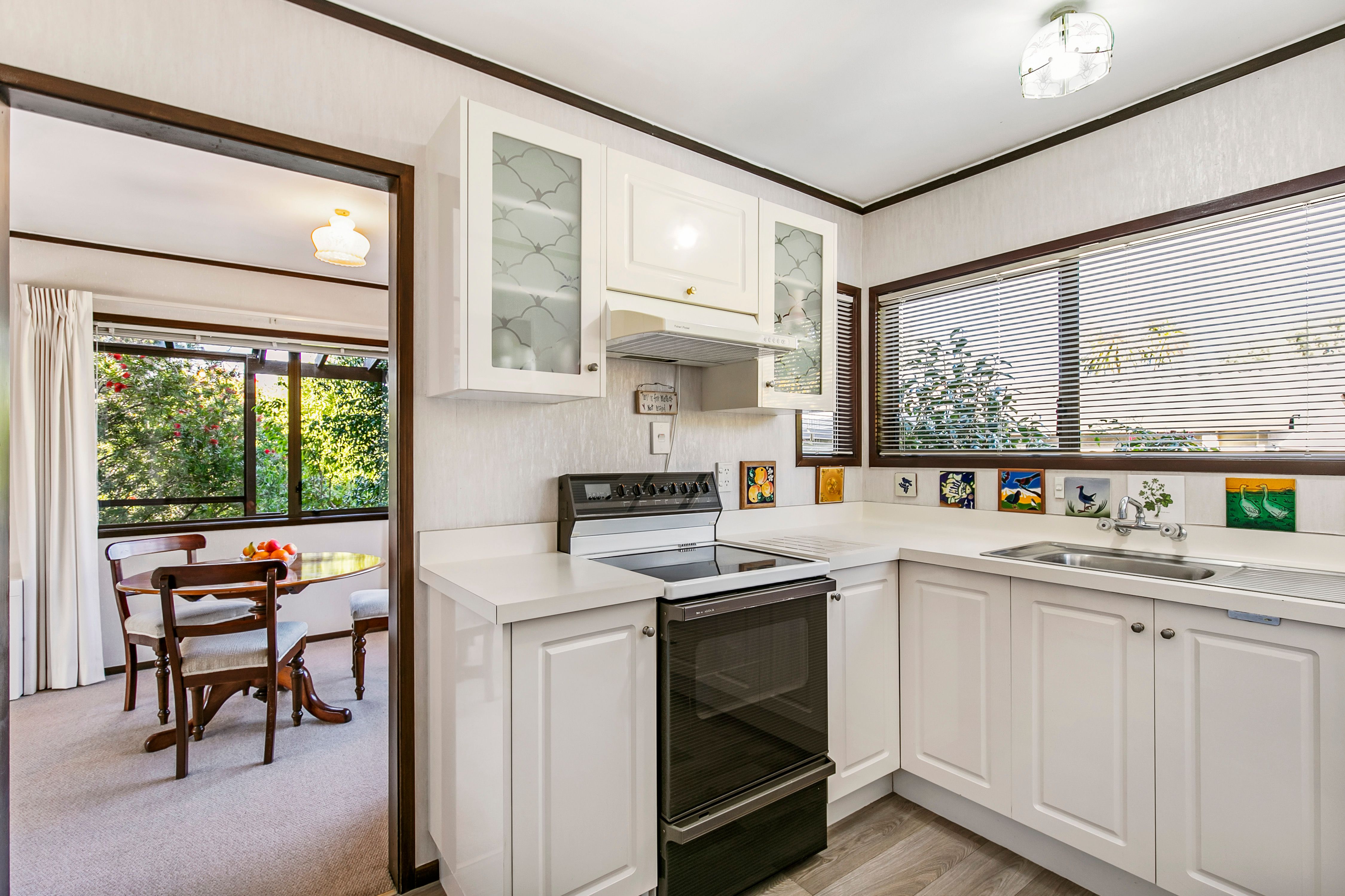 2/38 Curacao Place, Half Moon Bay, Manukau City
