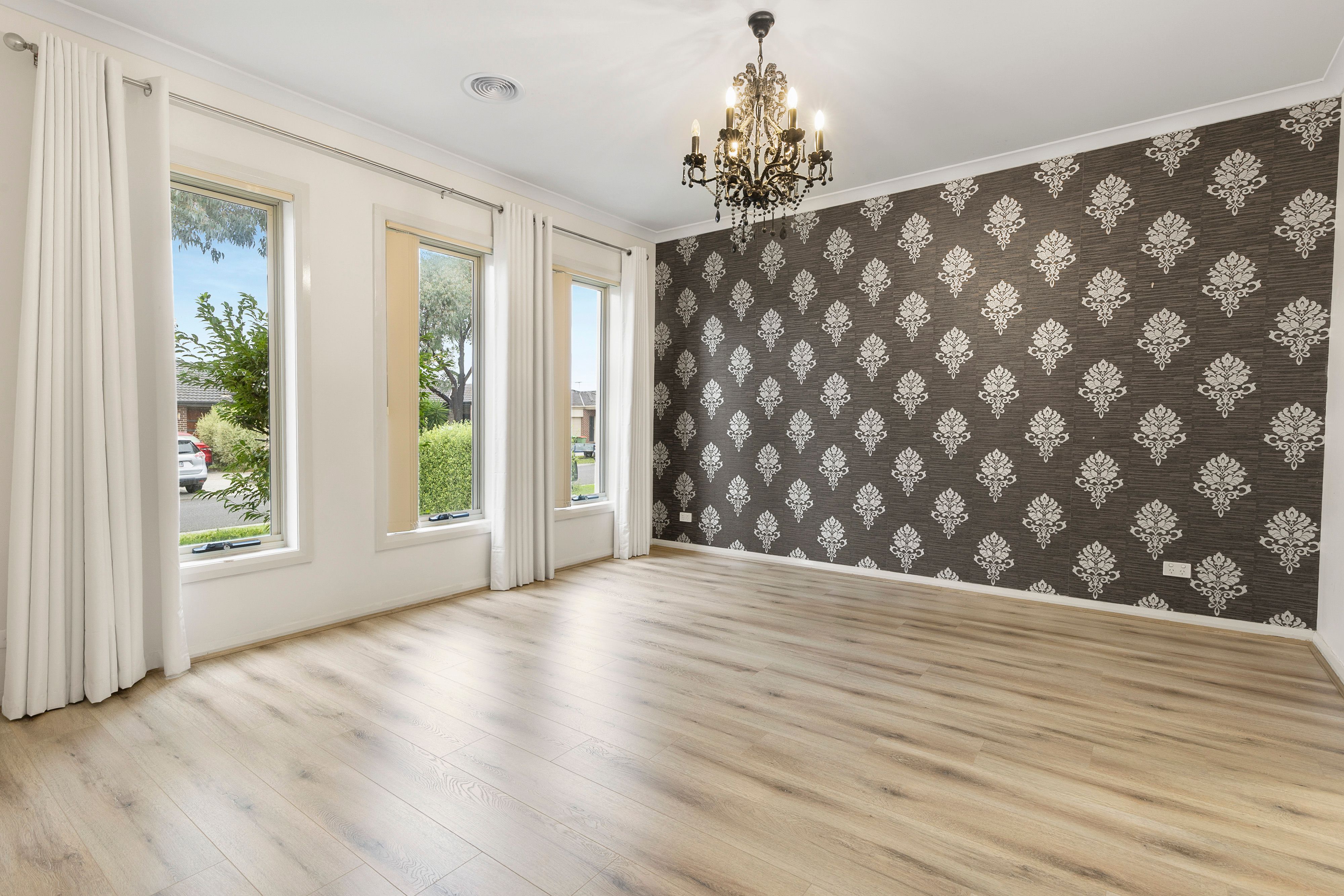 11 Fairhaven Boulevard, Craigieburn, VIC 3064