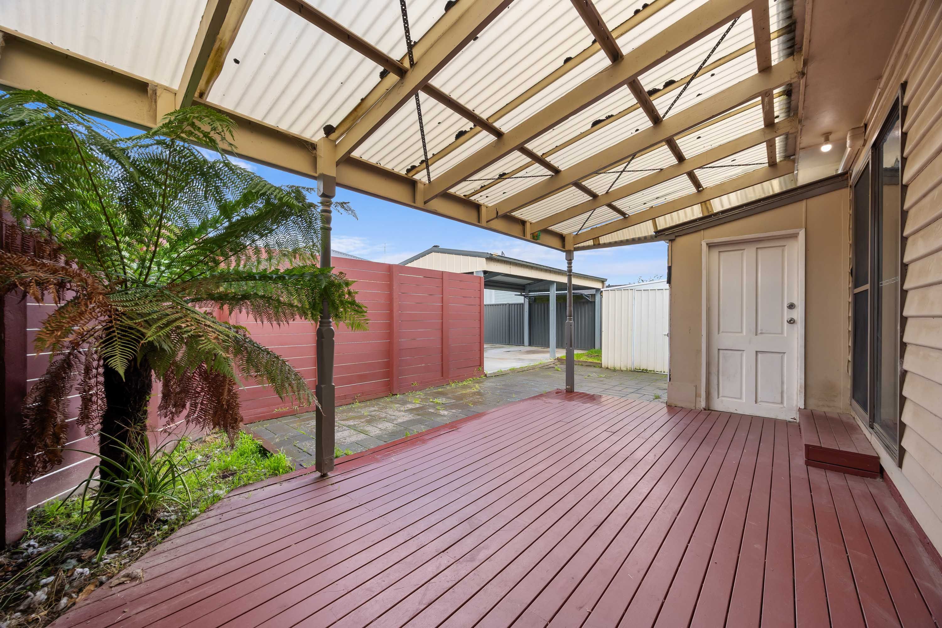135 Walker Street — photo 13 of 22