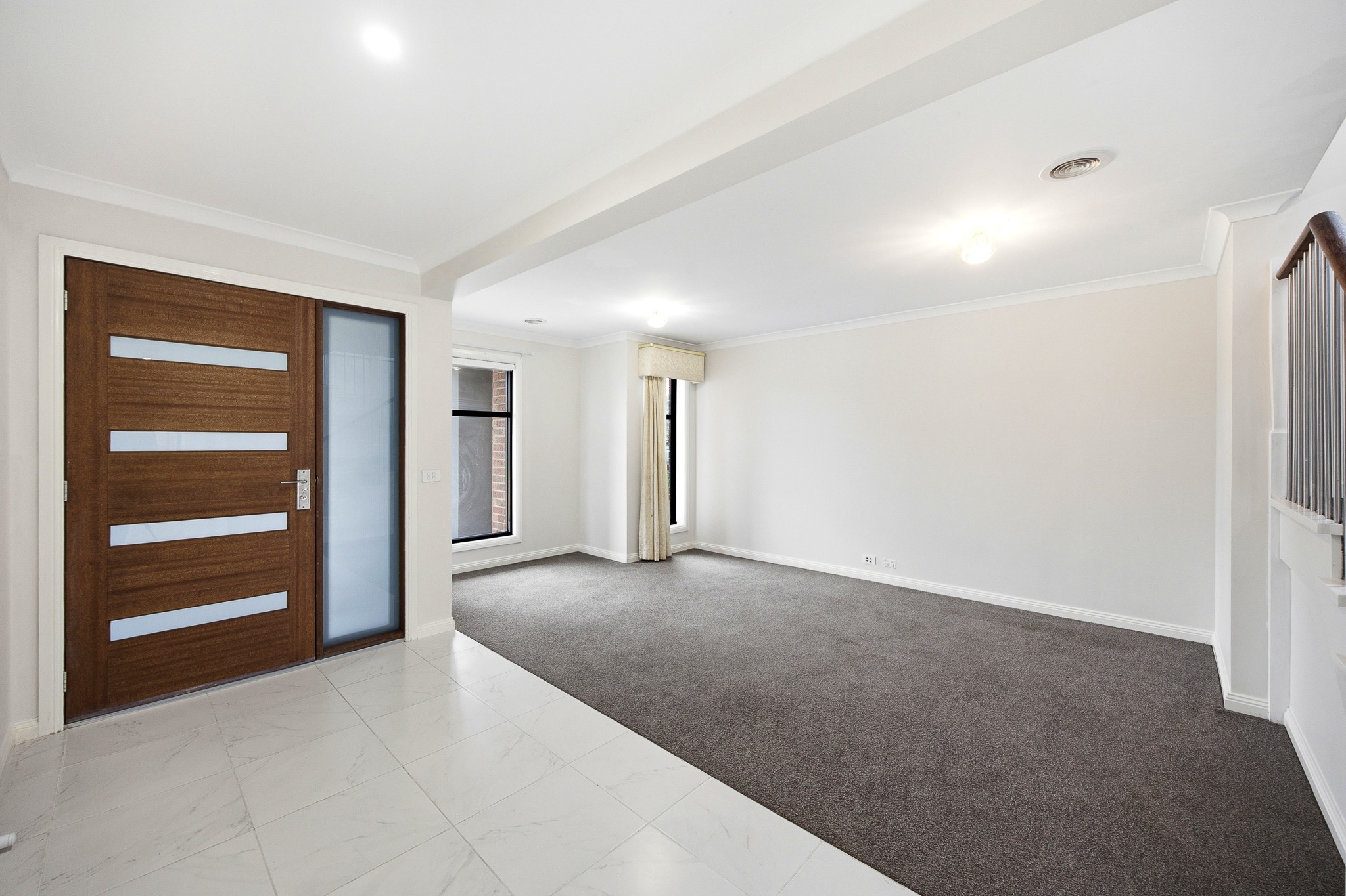 6 Springside Drive, Cranbourne West, VIC 3977