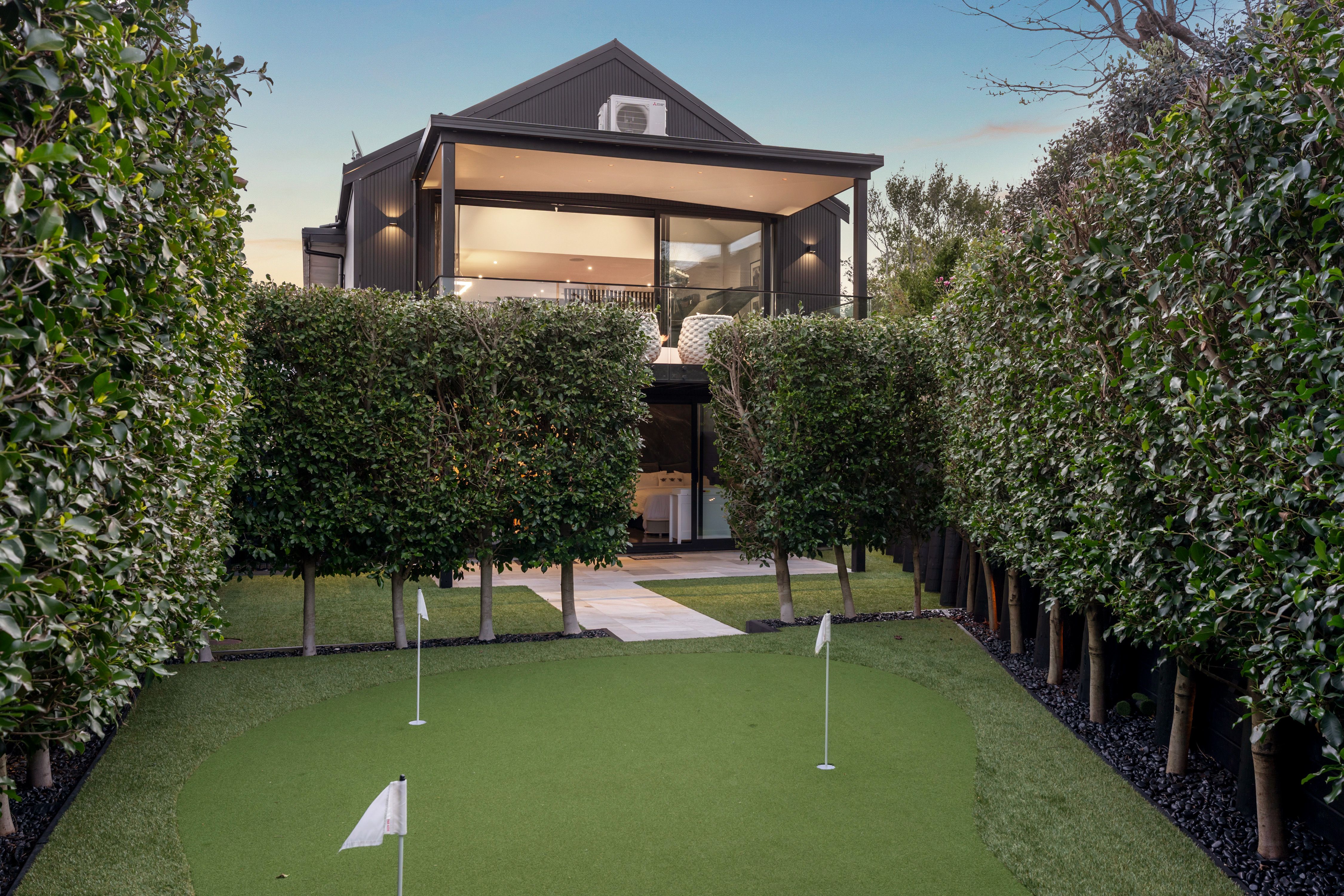 1/31 Amante Crescent, Mairangi Bay, North Shore City