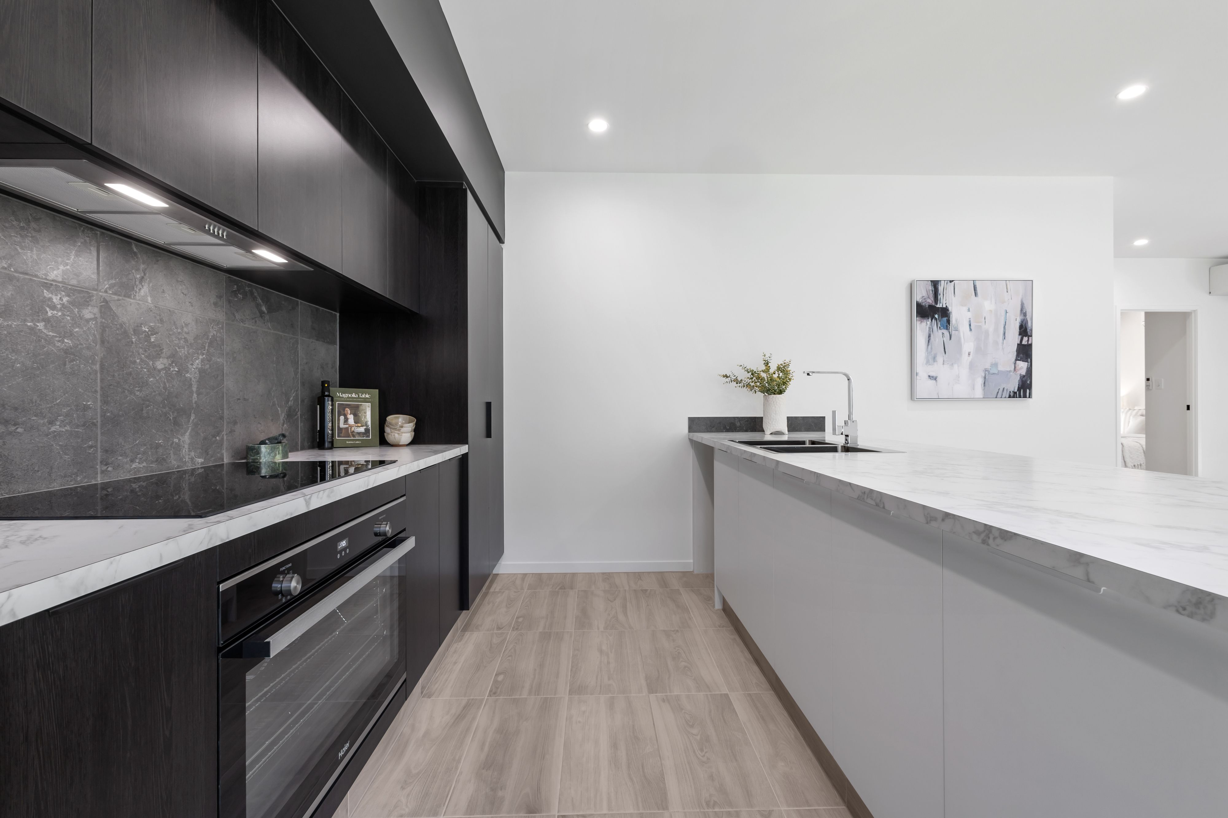 3/2 St Crispins Avenue — photo 4 of 18
