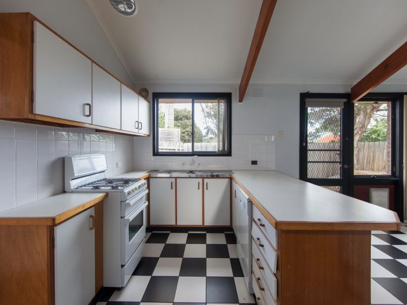 2 Grace Court, Frankston, VIC 3199