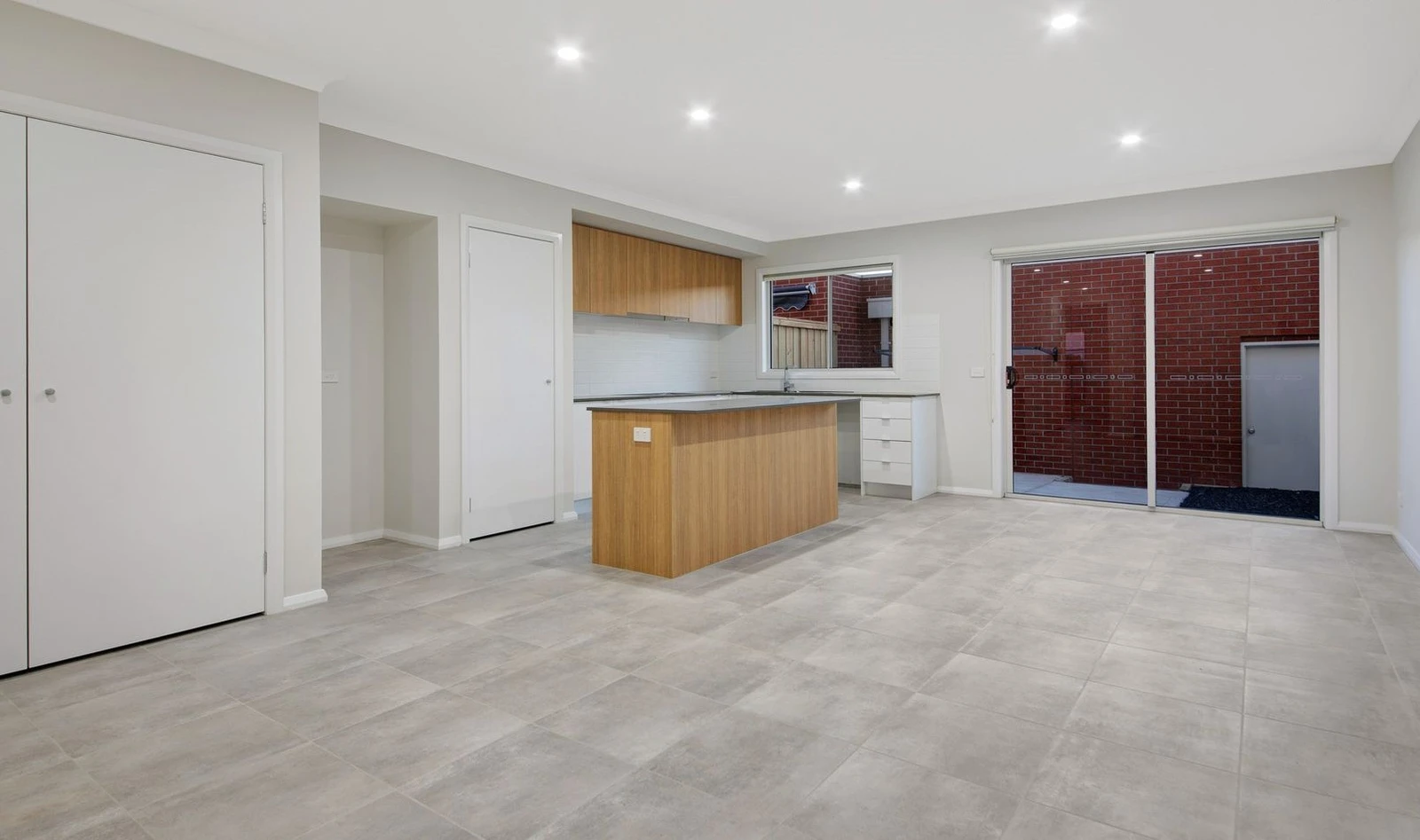 6 Burdock Walk, Truganina, VIC 3029