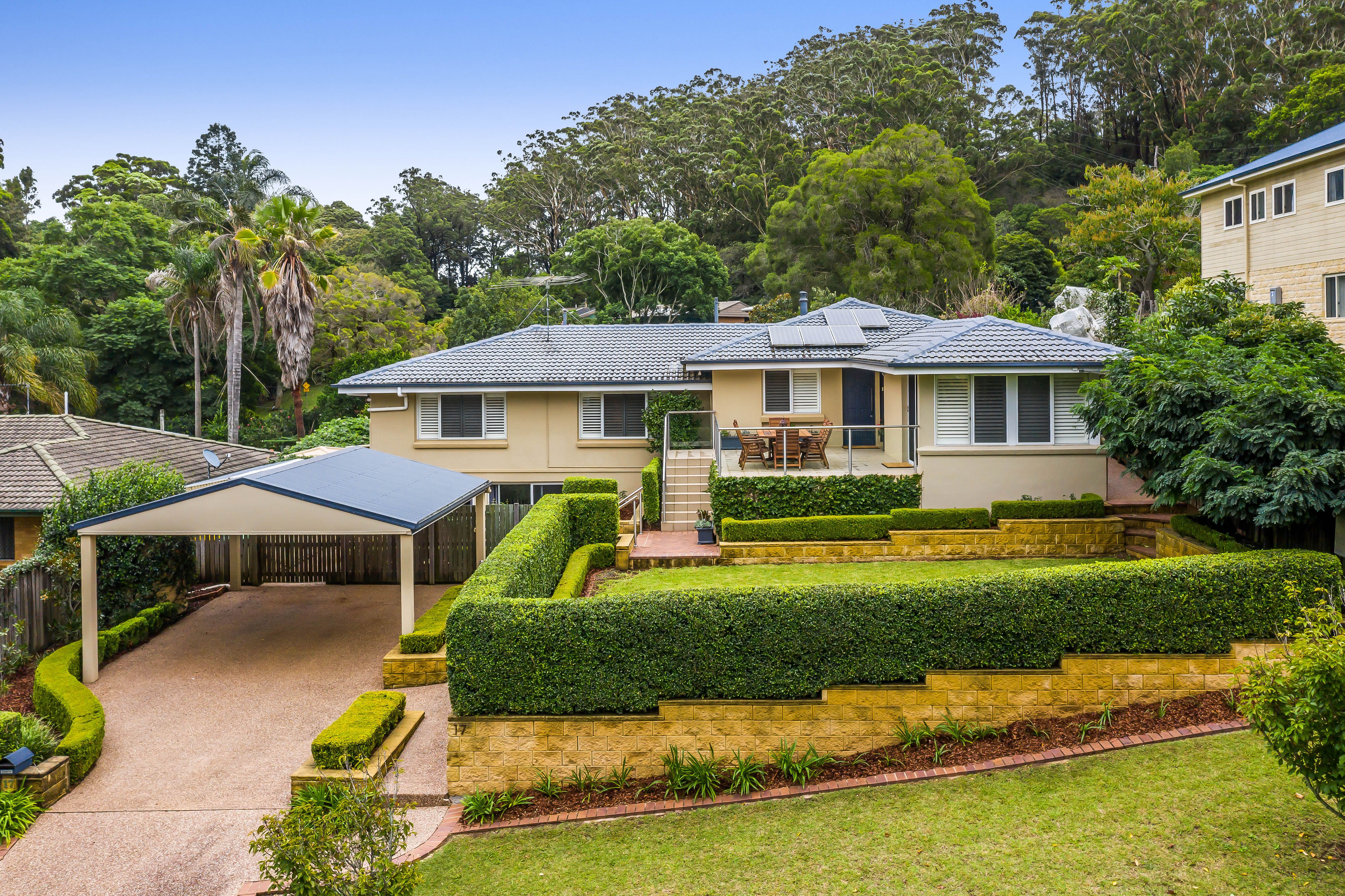 17 Mackenzie Street, Mount Lofty QLD 4350