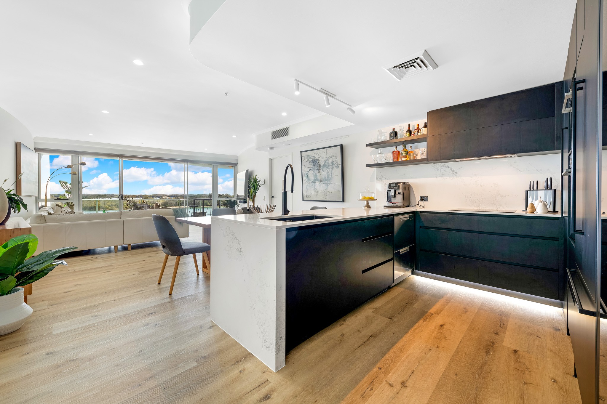 204/6 Wharf Street, Maroochydore, QLD 4558