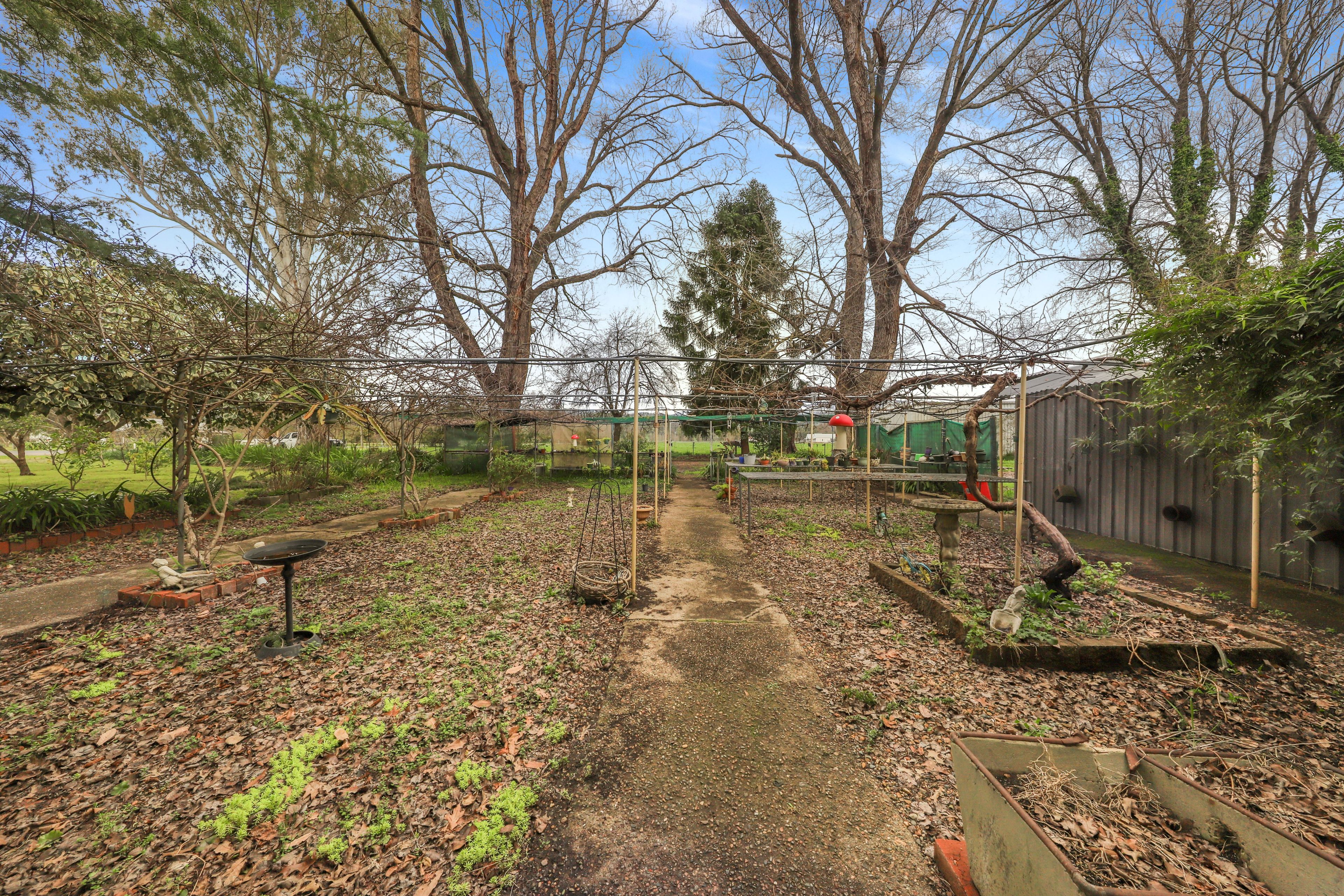 572 Tumut Plains Road — photo 16 of 17