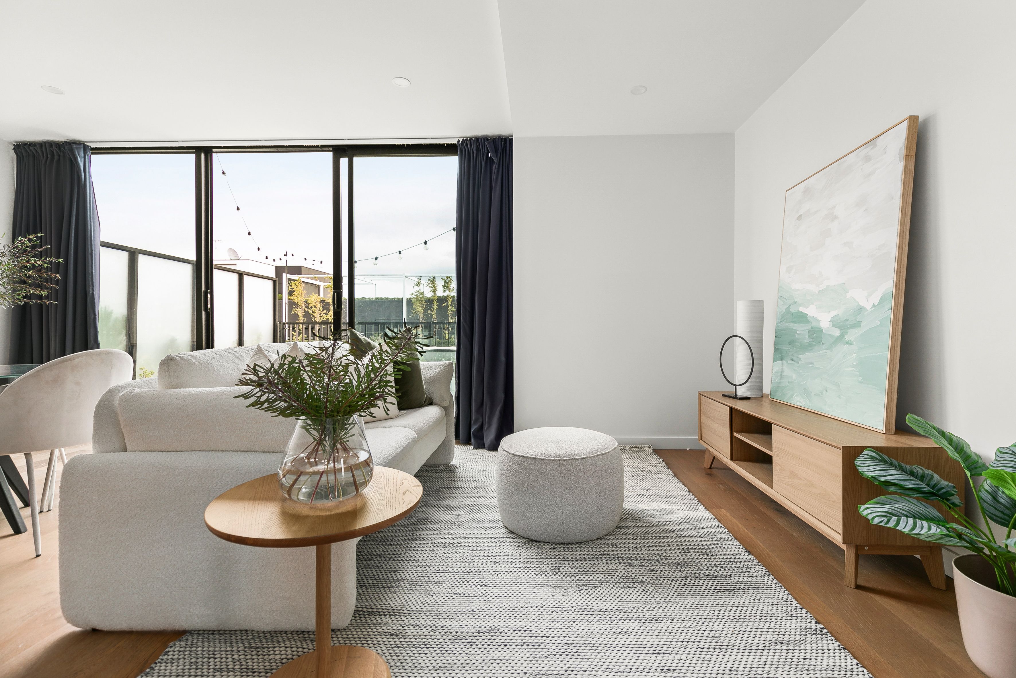 508/270 Lygon Street — photo 4 of 14