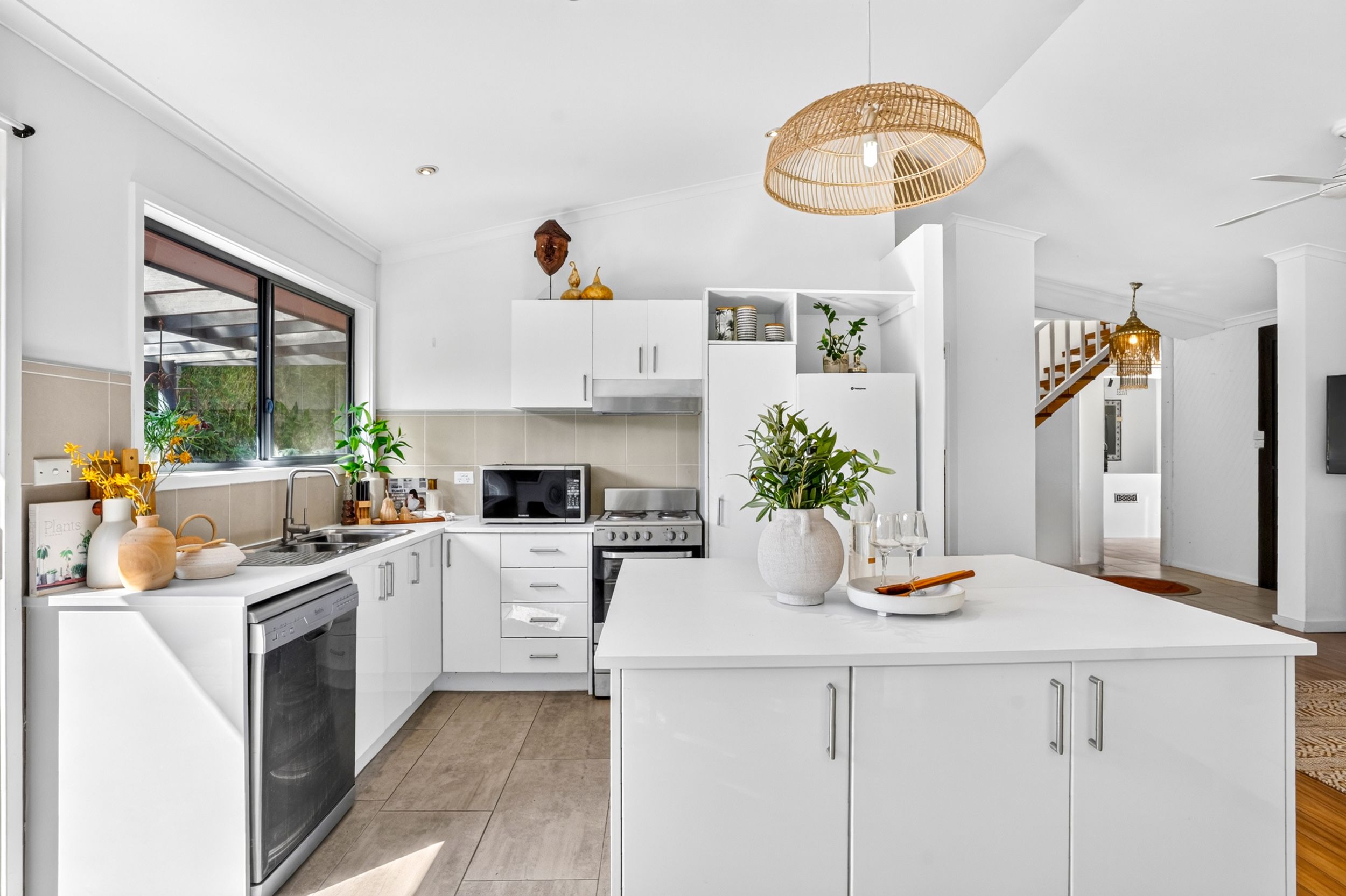 187 Empire Bay Drive — photo 4 of 19