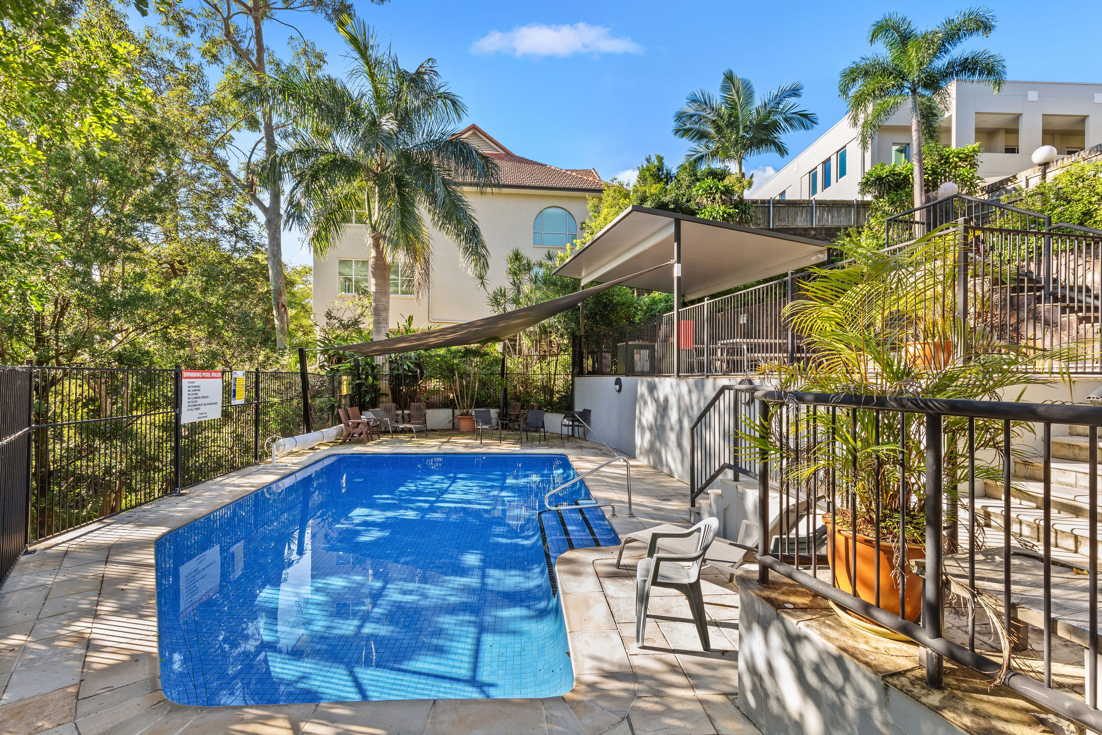 12/72 Lorimer Terrace — photo from Ray White Paddington
