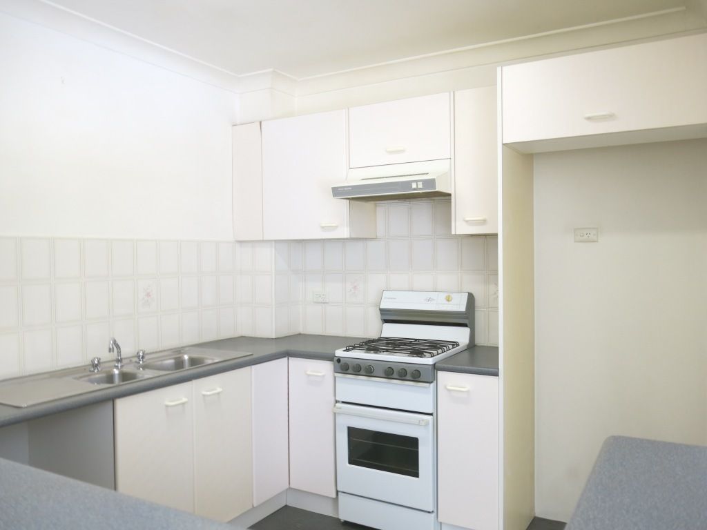 3/14 Frank Oliveri Drive, Chipping Norton, NSW 2170