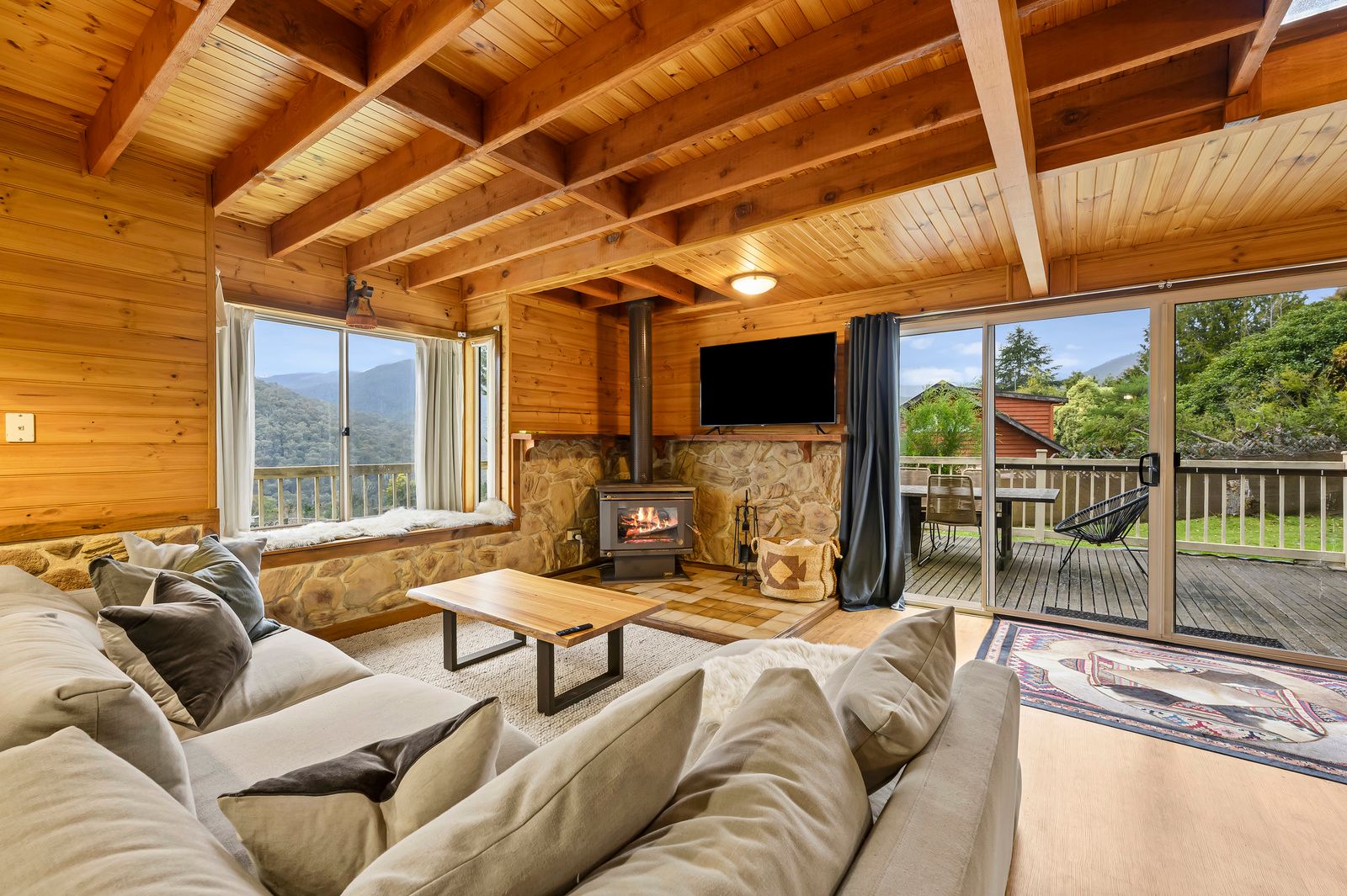 29 Alpine Ridge Drive — photo 5 of 17