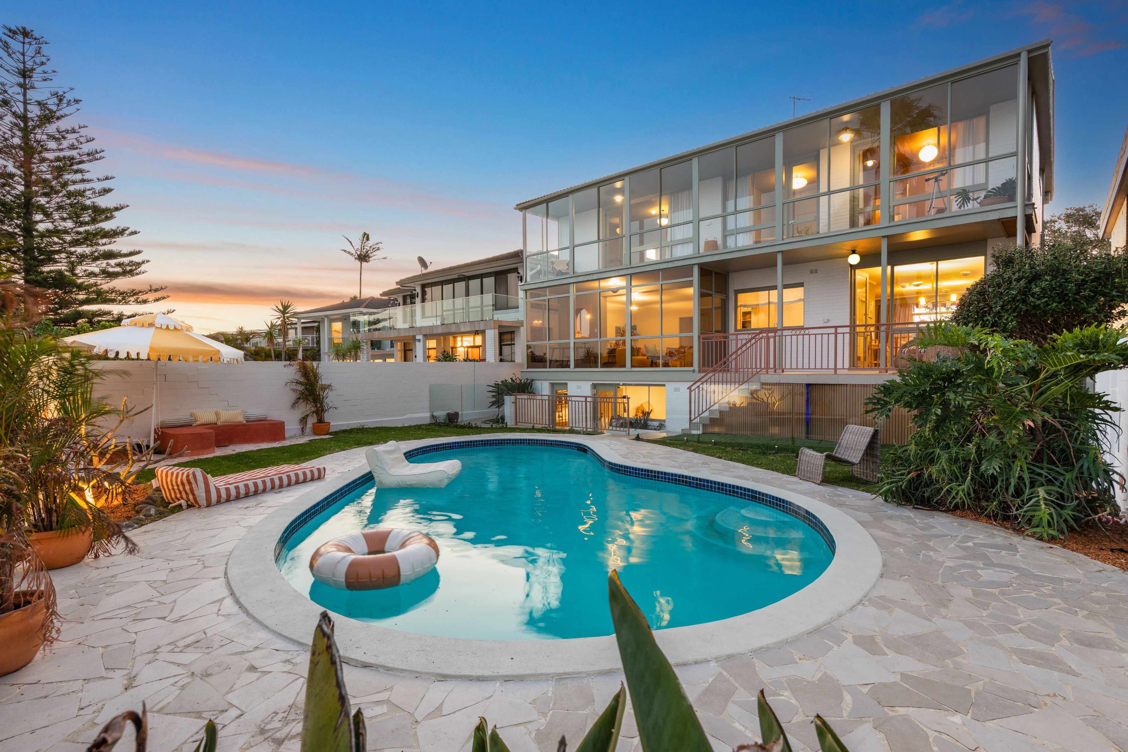 9 Fowler Crescent — photo from Ray White Eastern Beaches Coogee