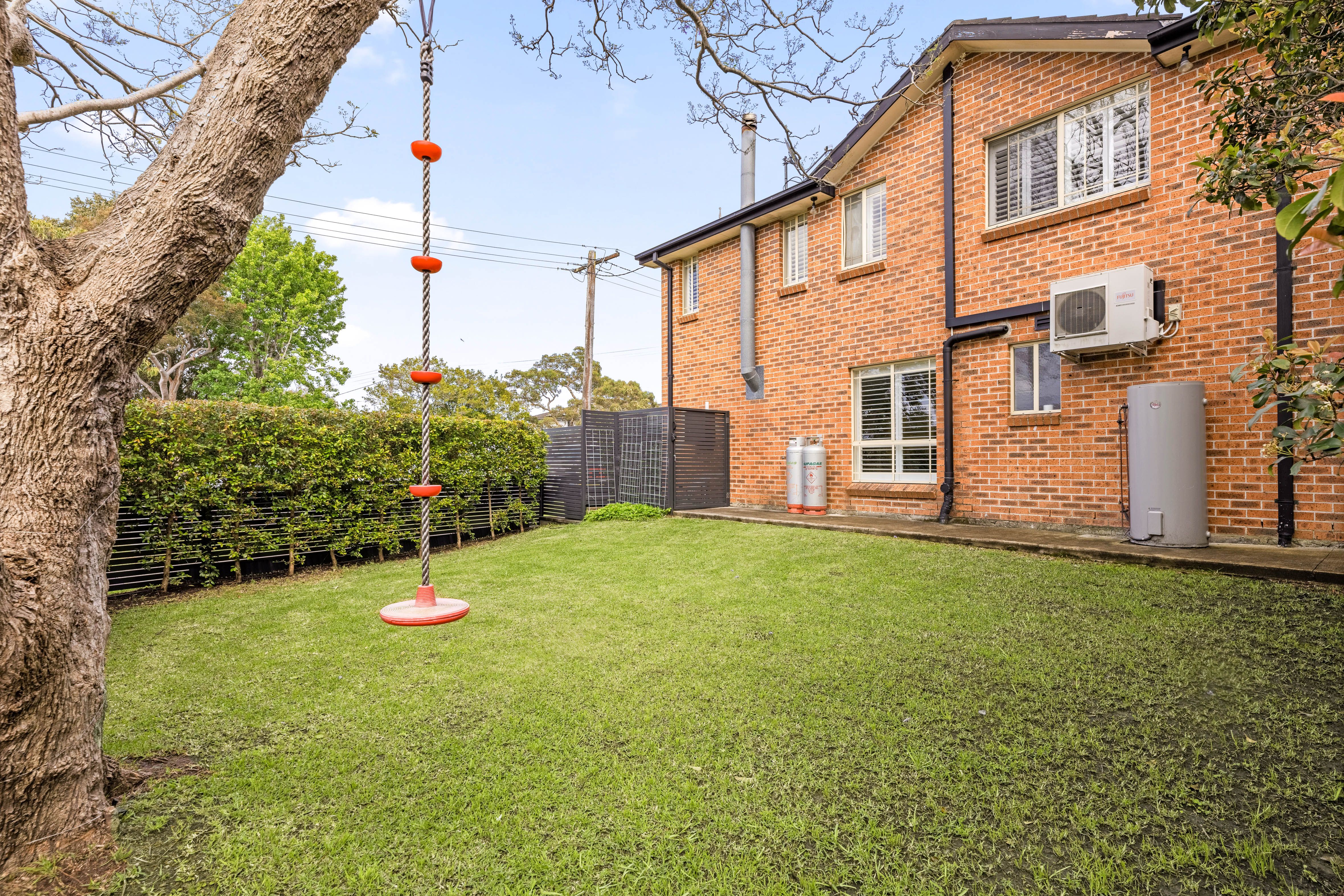 2/81 Ellesmere Road — photo 17 of 17