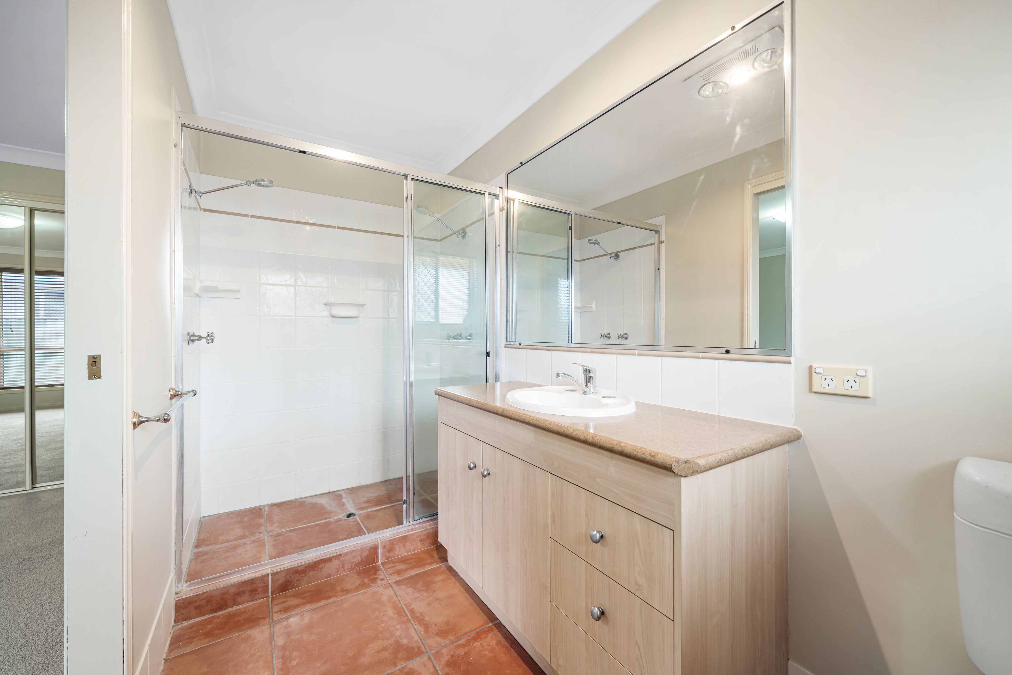 4 Stanley Street — photo 11 of 19