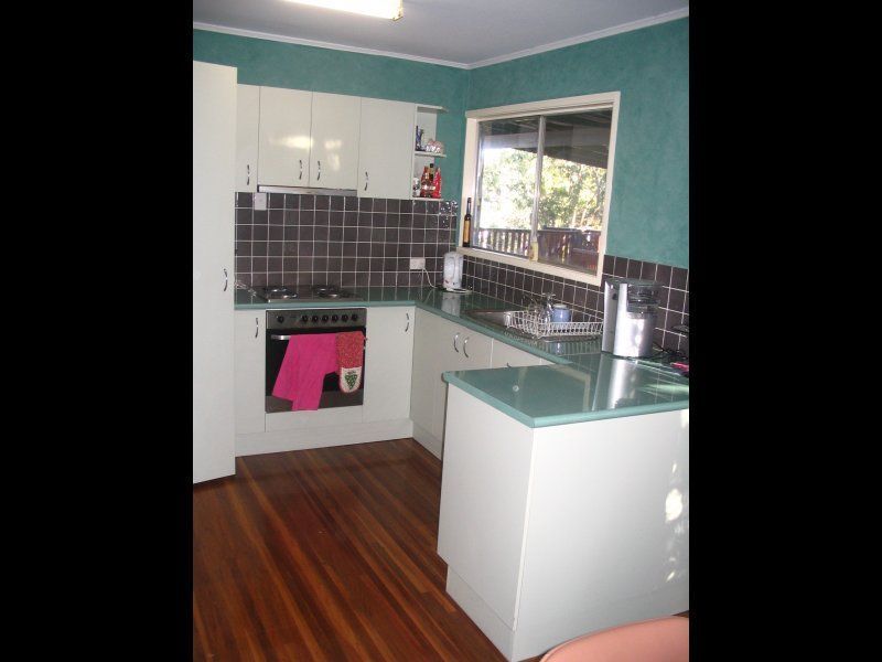 42 Lomatia Street, Everton Hills, QLD 4053