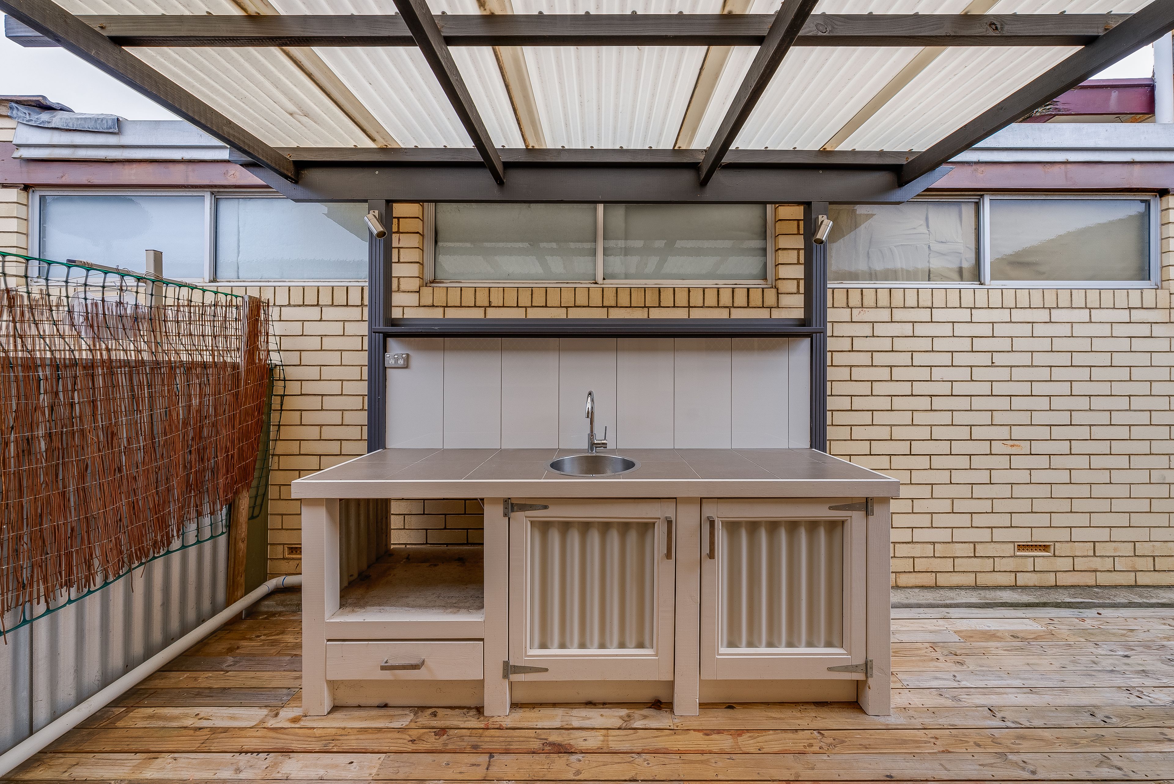 3/105 Ledger Road — photo 10 of 11