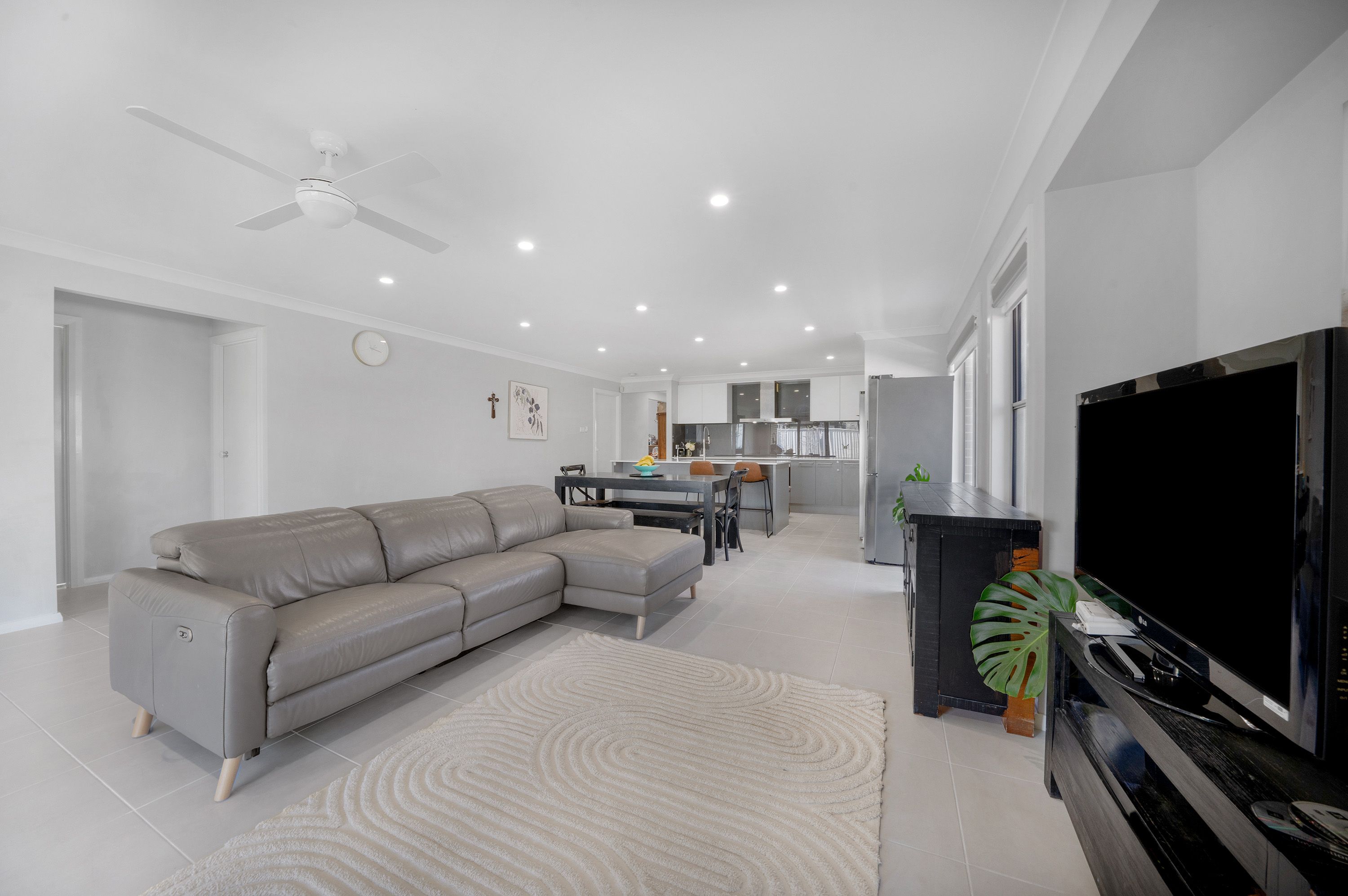 13 Adina Street, JORDAN SPRINGS, NSW 2747