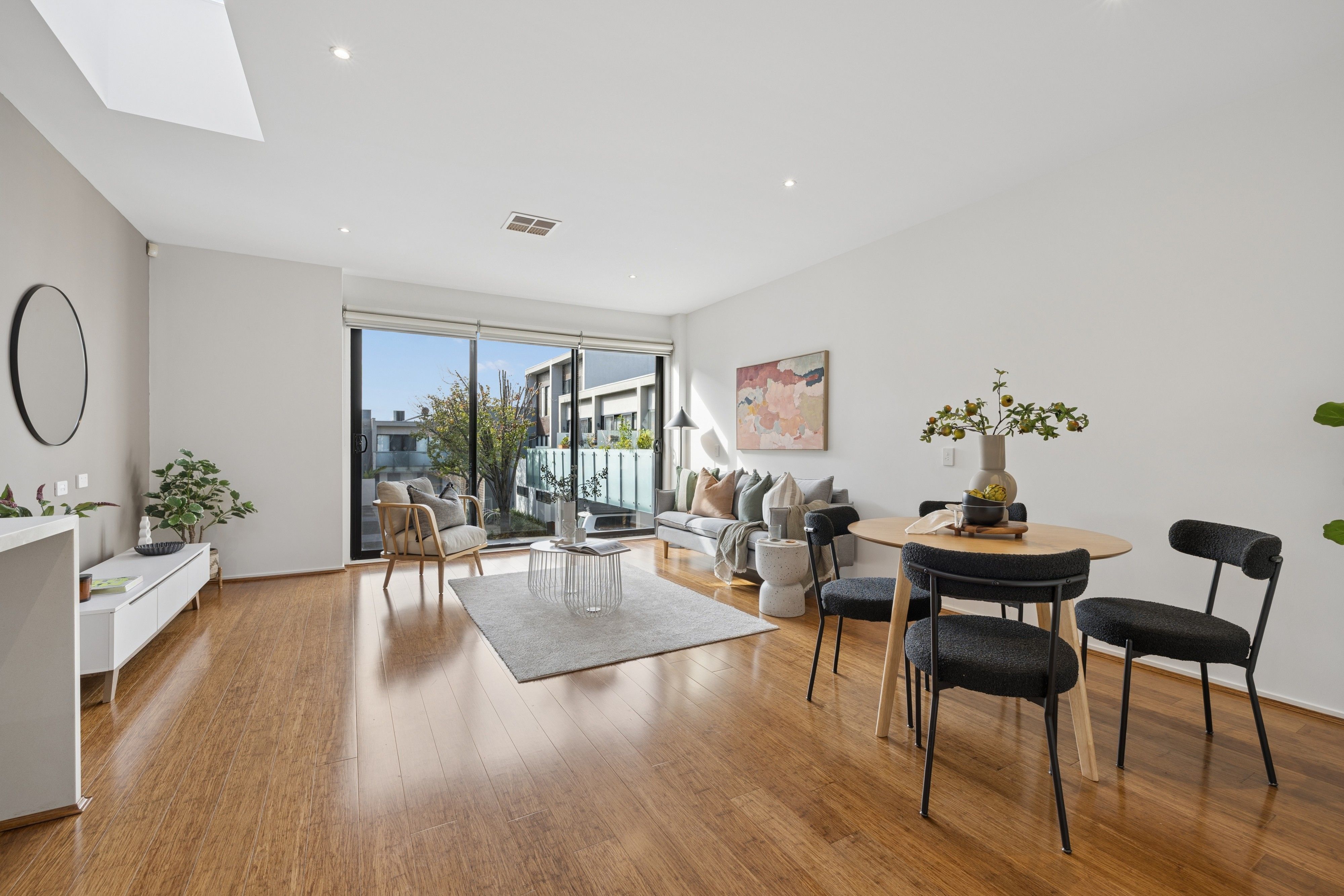 5/22 Buckingham Street — photo from Ray White Southbank | Melbourne City