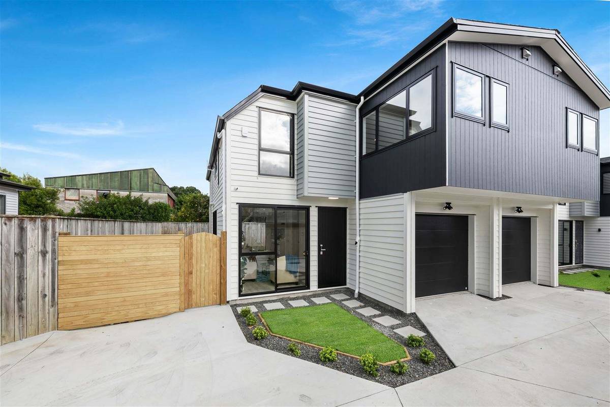 241A Bucklands Beach Road, Bucklands Beach, Manukau City Real Estate