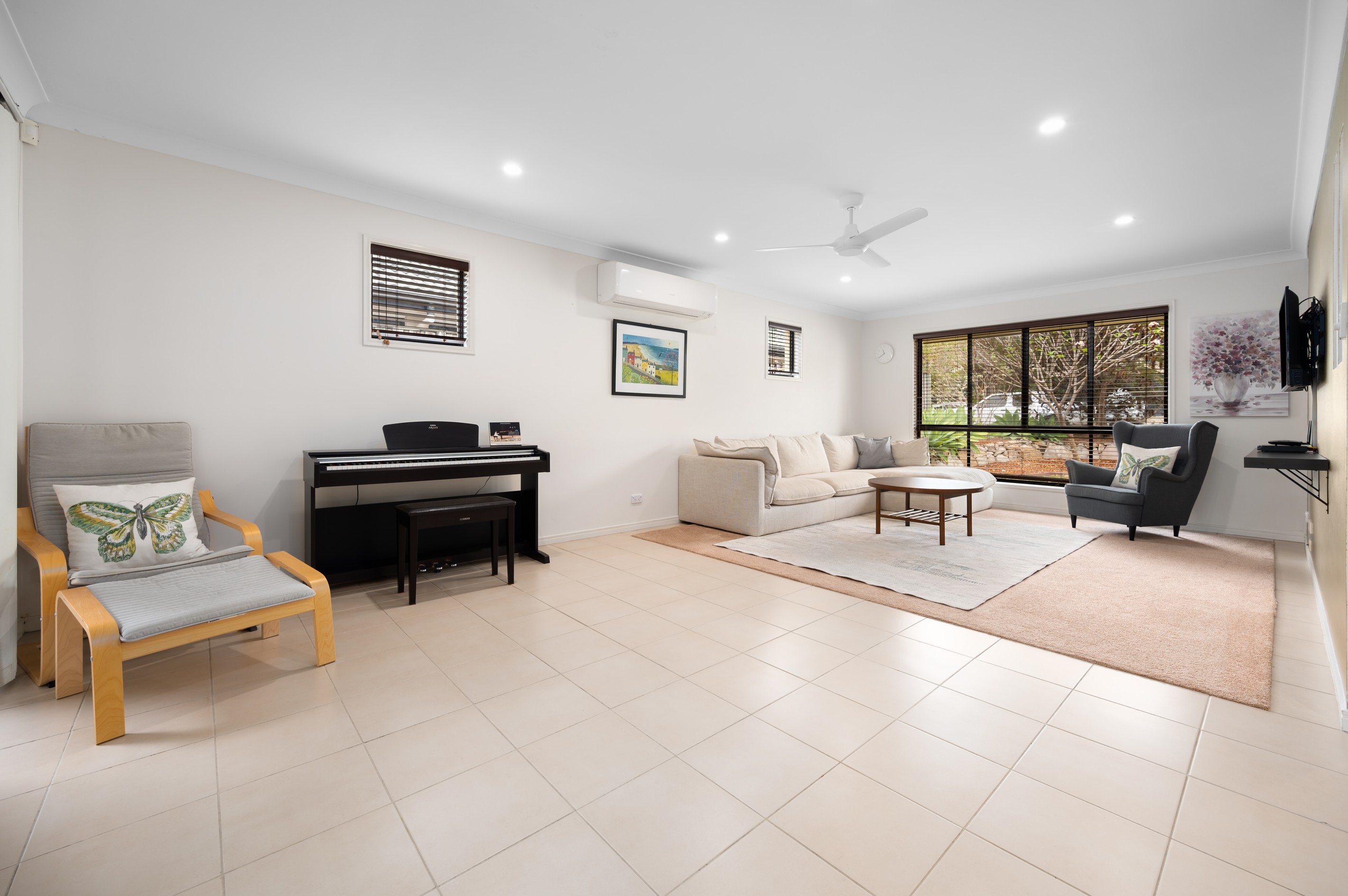 35 Witheren Circuit, Pacific Pines, QLD 4211
