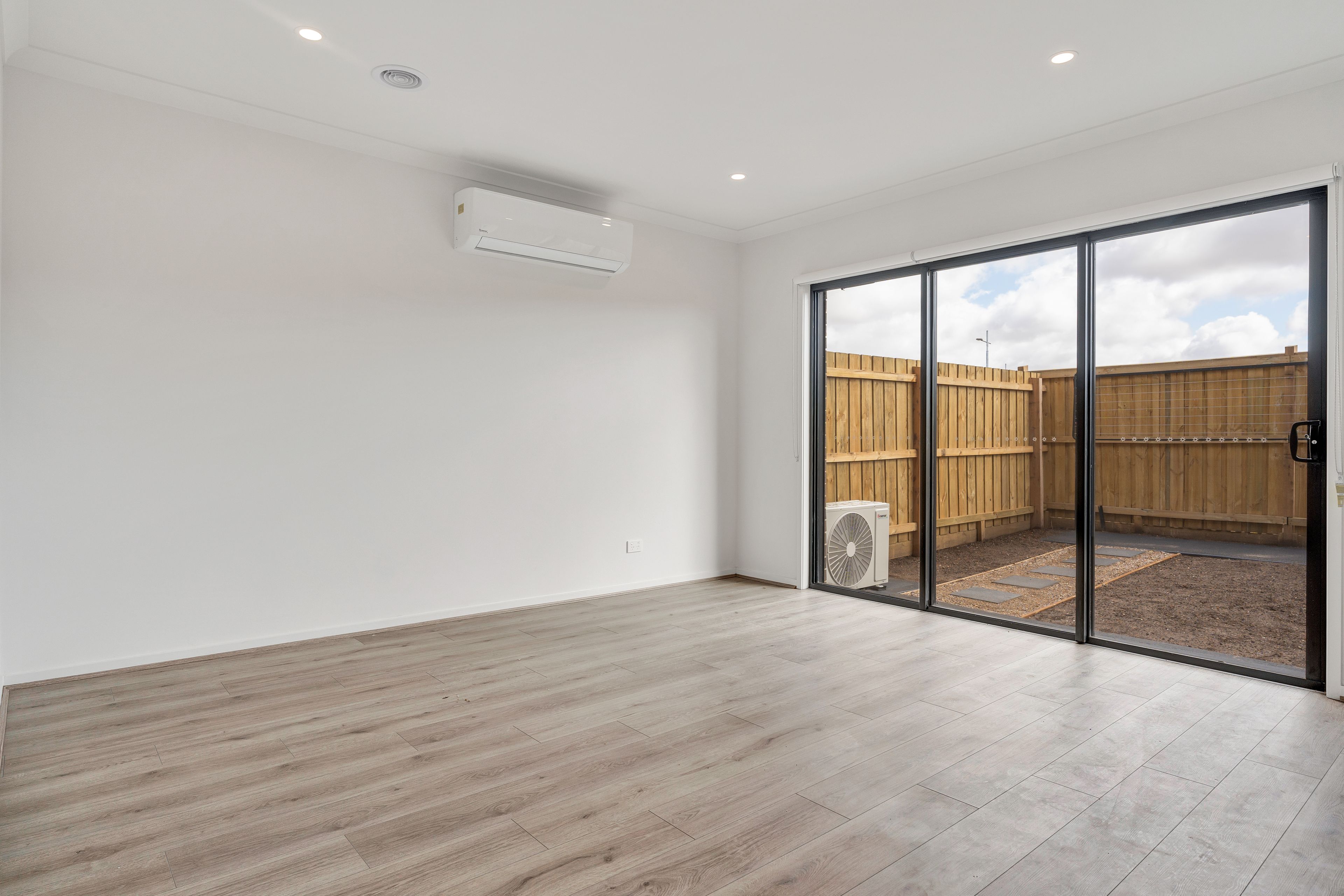 7 Grangehill Mews, Wyndham Vale, VIC 3024