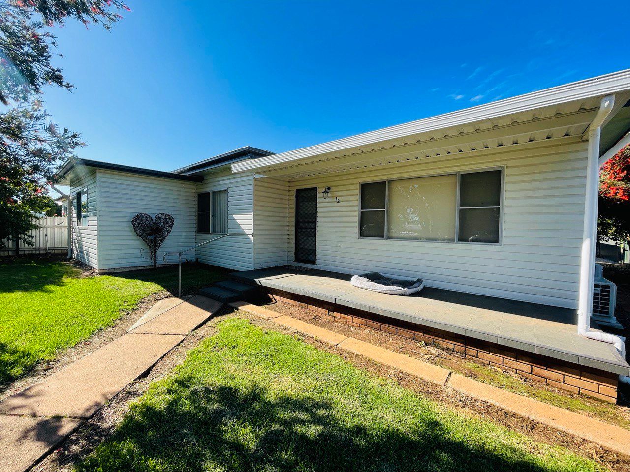 12 Alldis Street, Condobolin, NSW 2877