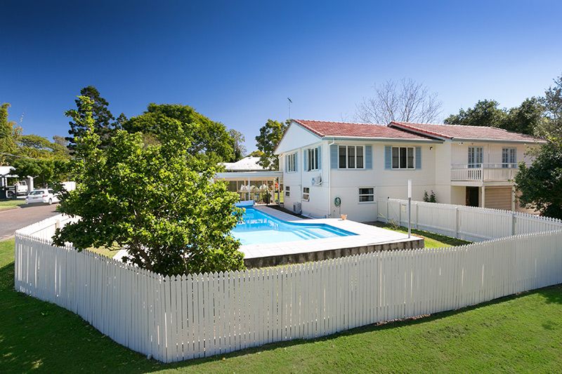 77 Ormadale Road, Yeronga QLD 4104