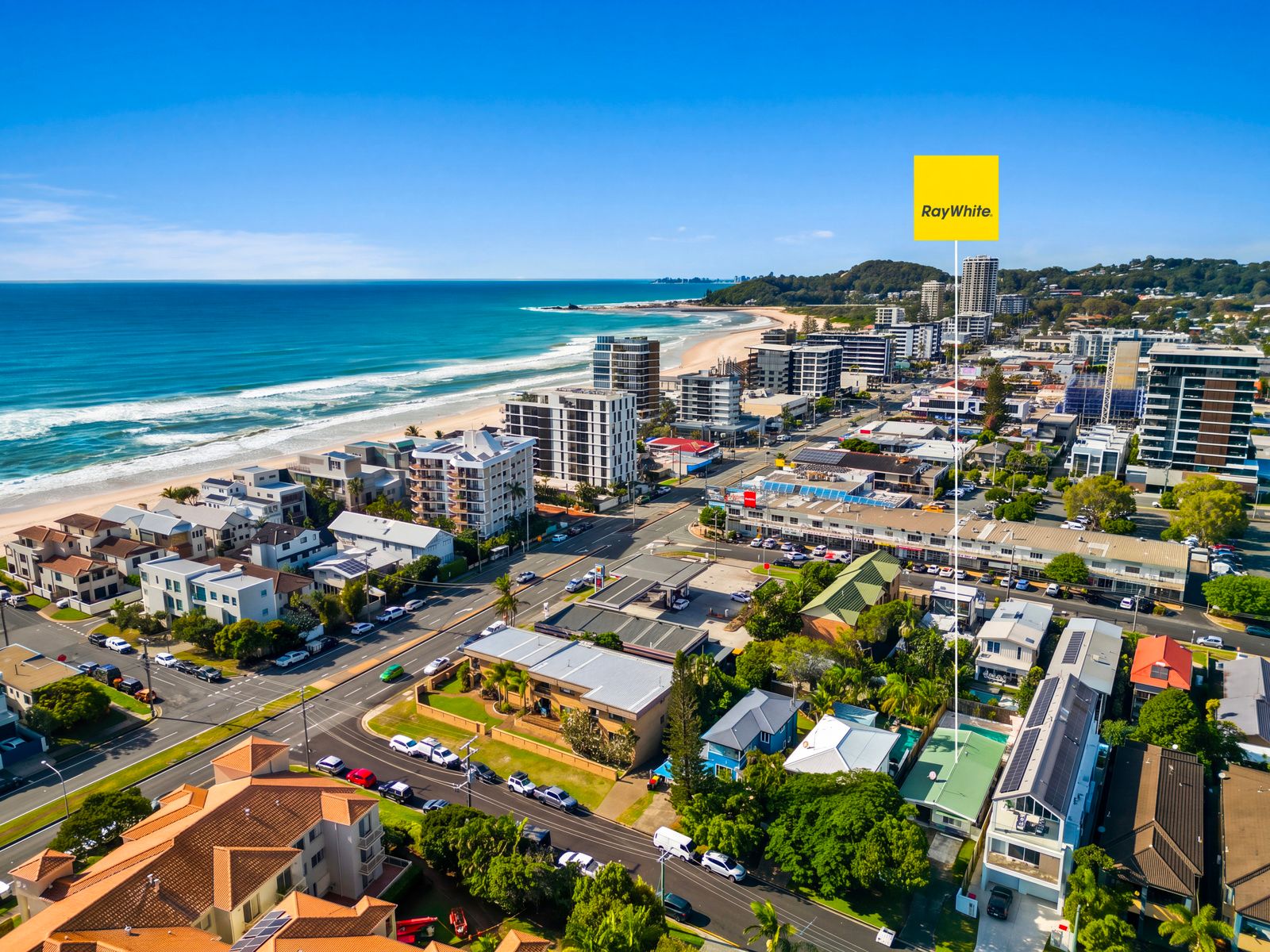 12 Ninth Avenue — photo from Ray White Palm Beach QLD