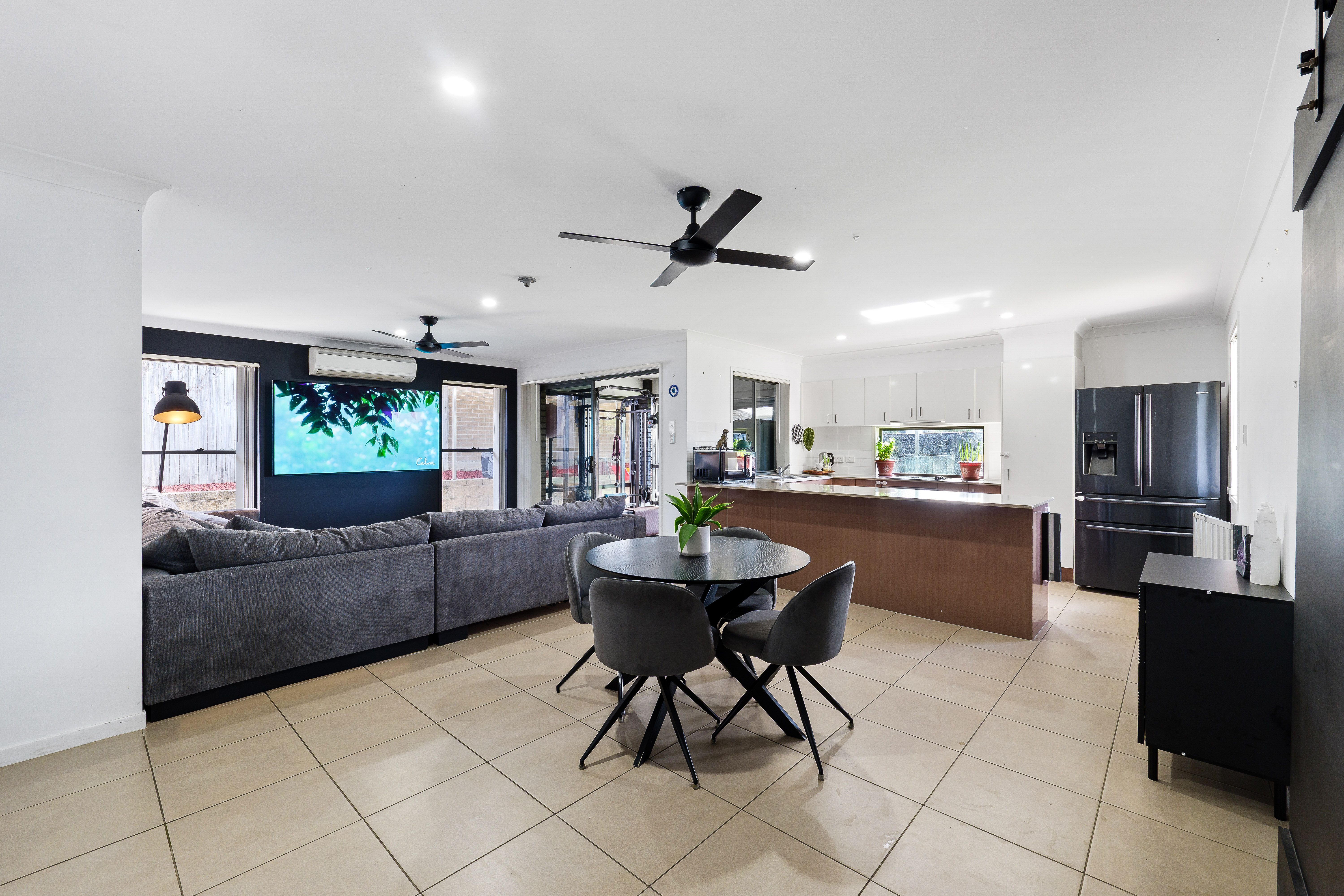 40 Augusta Boulevard — photo 13 of 30