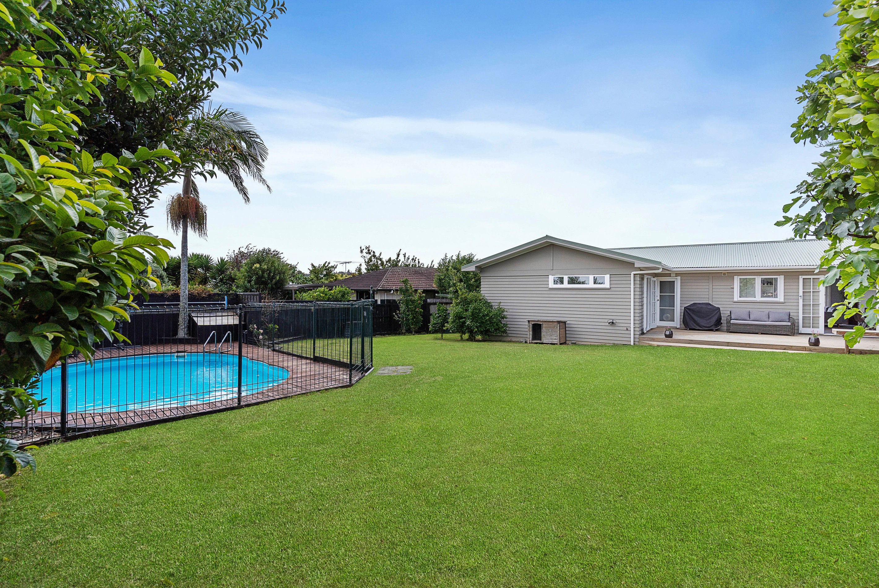 71 Andrew Road, Howick, Manukau City