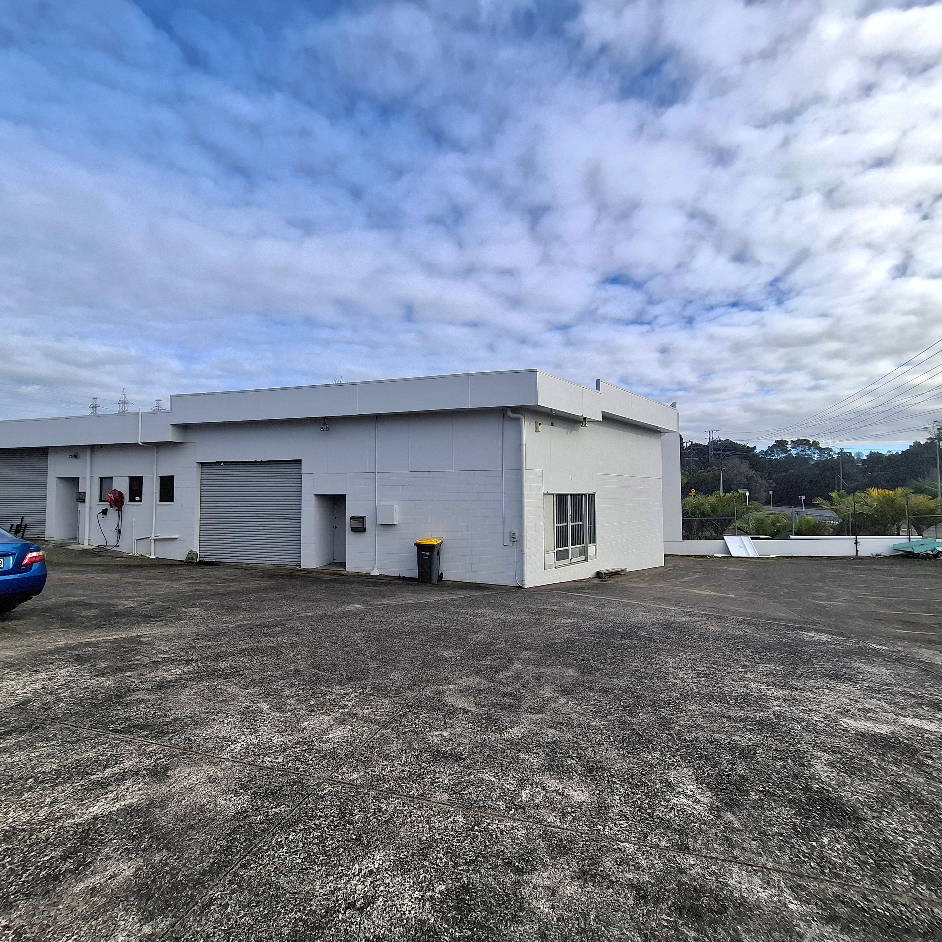 9/199 Triangle Road, Massey, Waitakere City