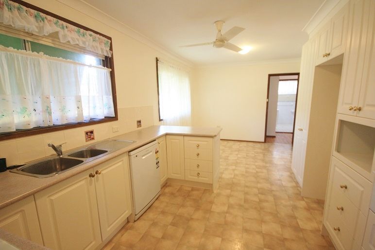 72 Wyangala Crescent, Leumeah, NSW 2560