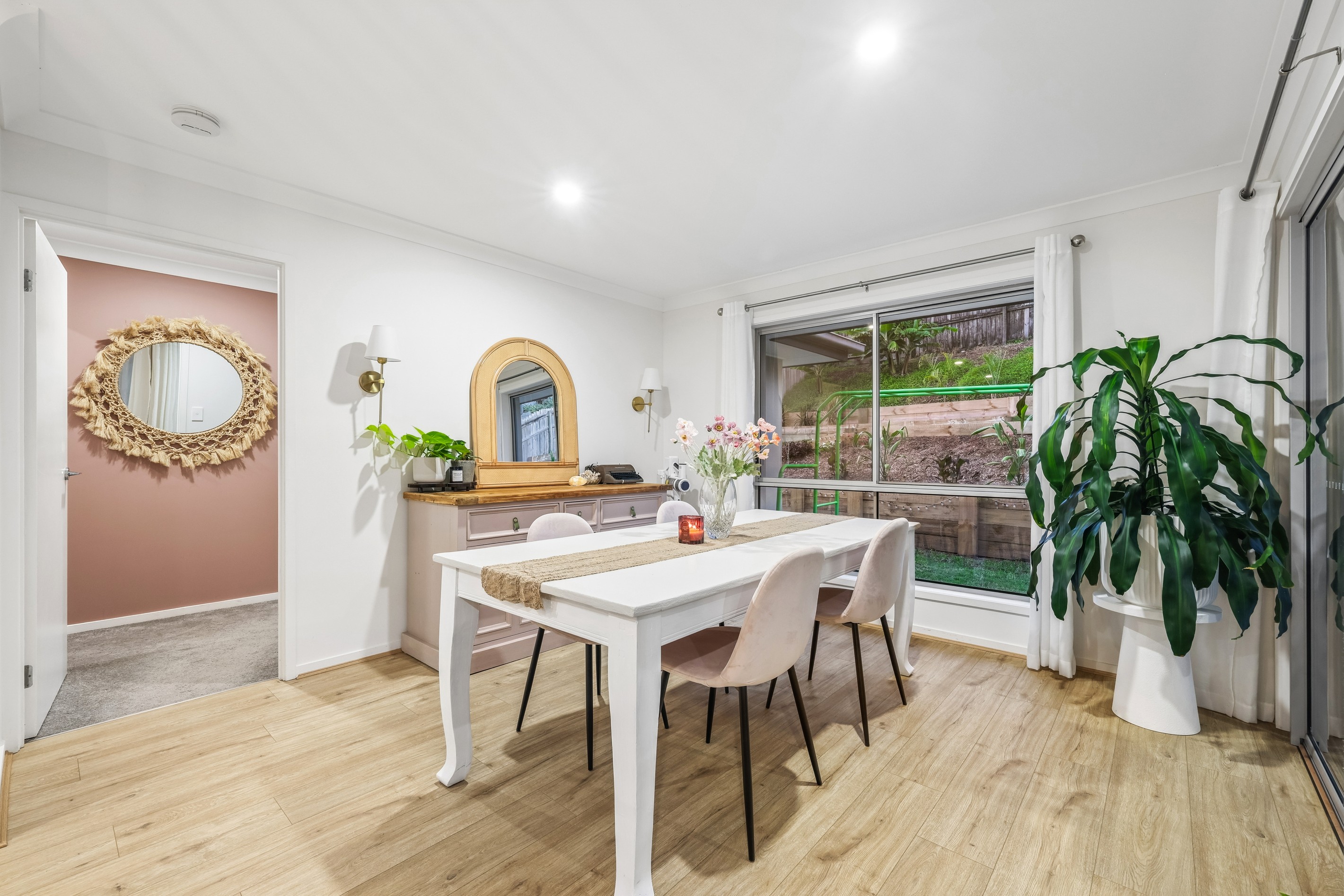 10 Meander Court, Ormeau Hills, QLD 4208