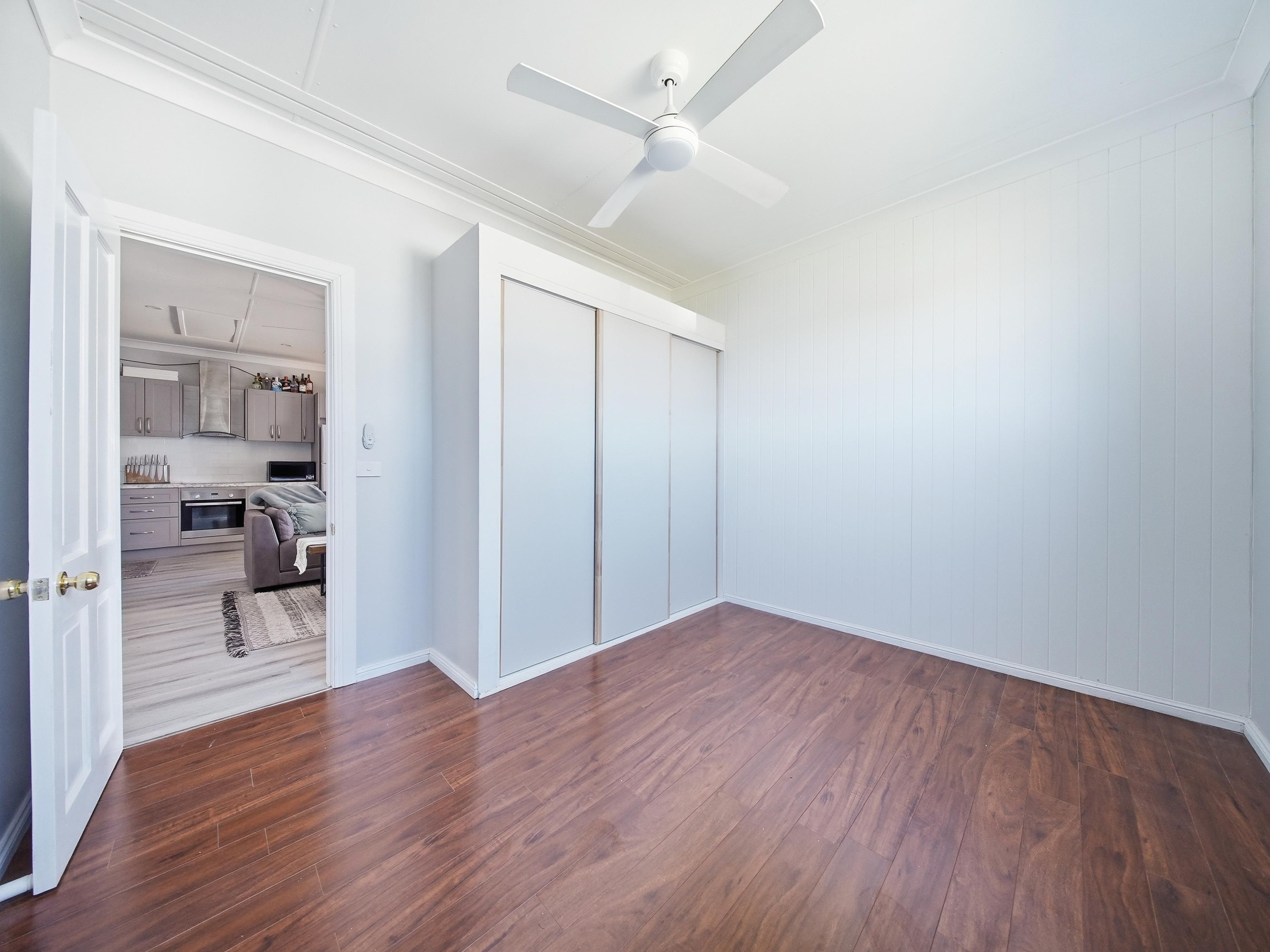 3832 Sofala Road — photo 5 of 15