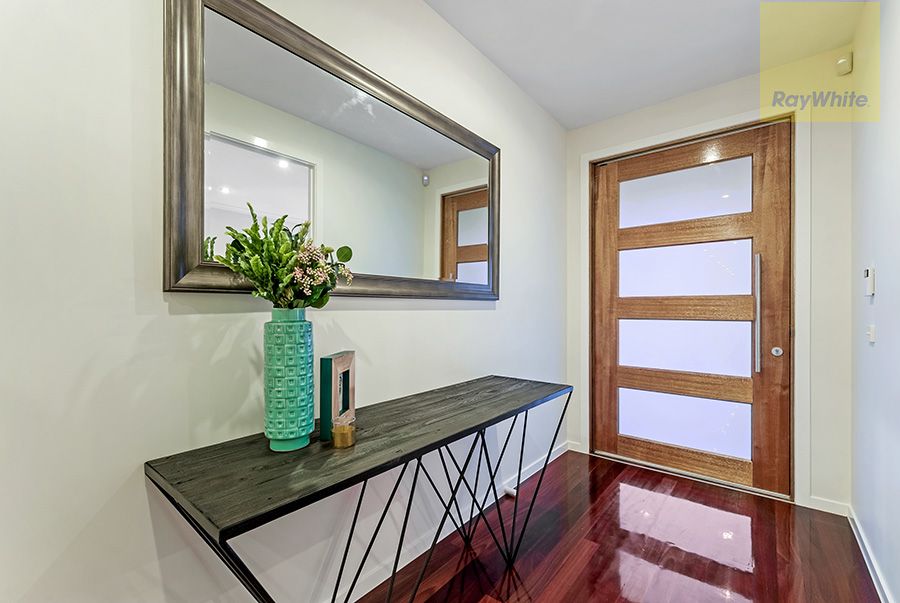 16 Water Fern Grove, Greenvale, VIC 3059