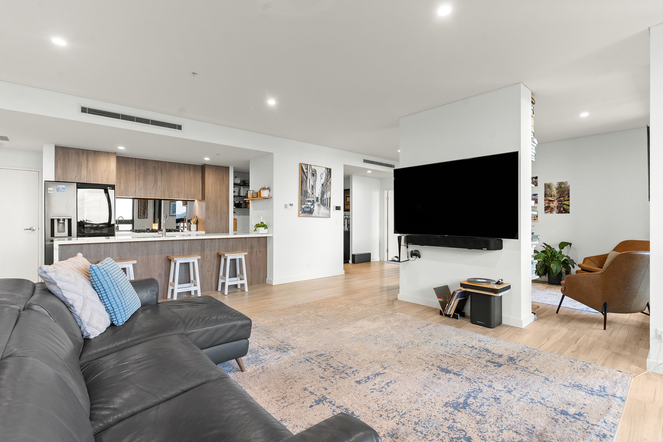 1803/108 Donnison Street — photo 11 of 30