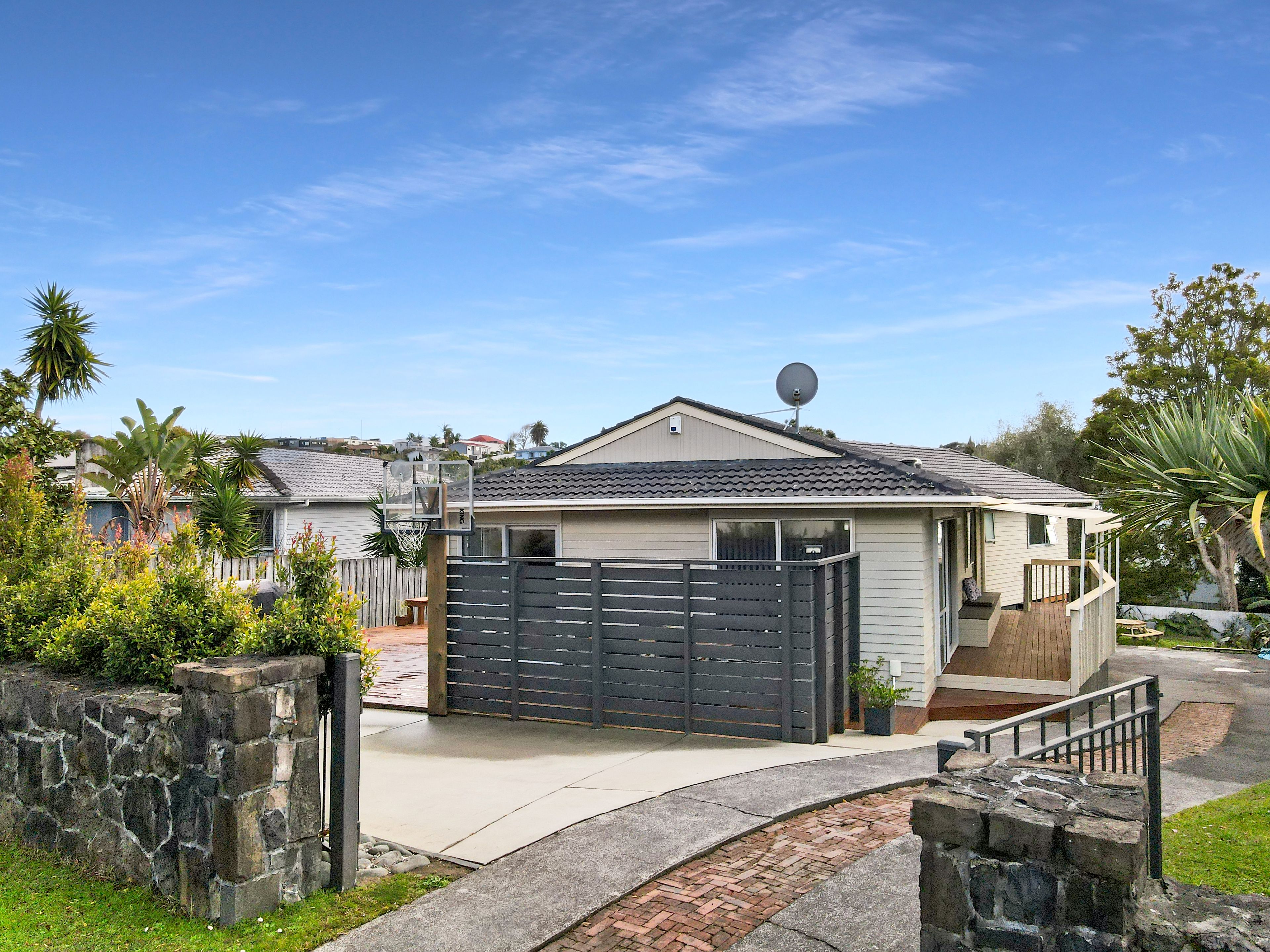 42 Kirby Street, Glendene, Waitakere City
